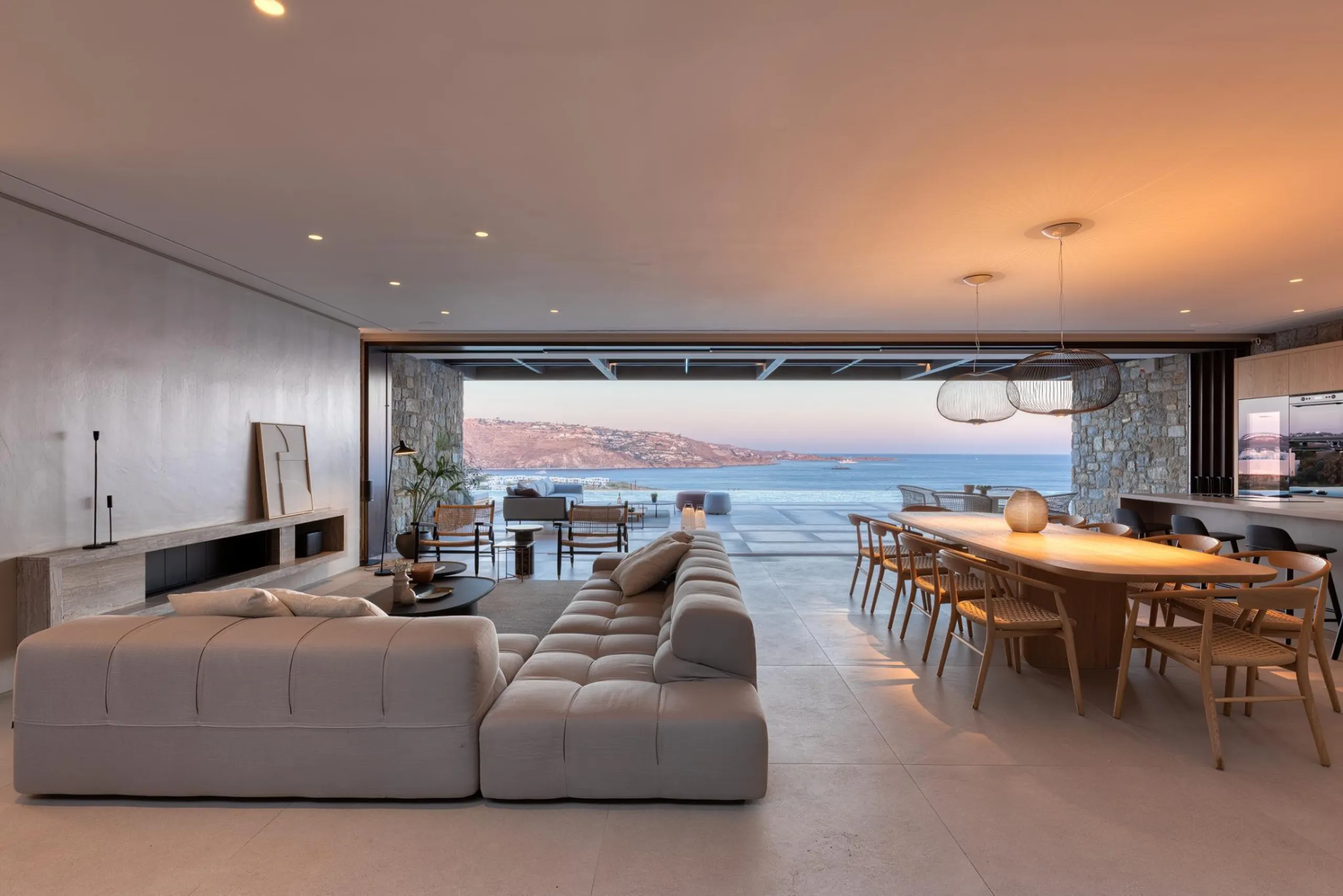 Lavish Luxury Villa in Mykonos with Private Pool and Firepit — photograph 12