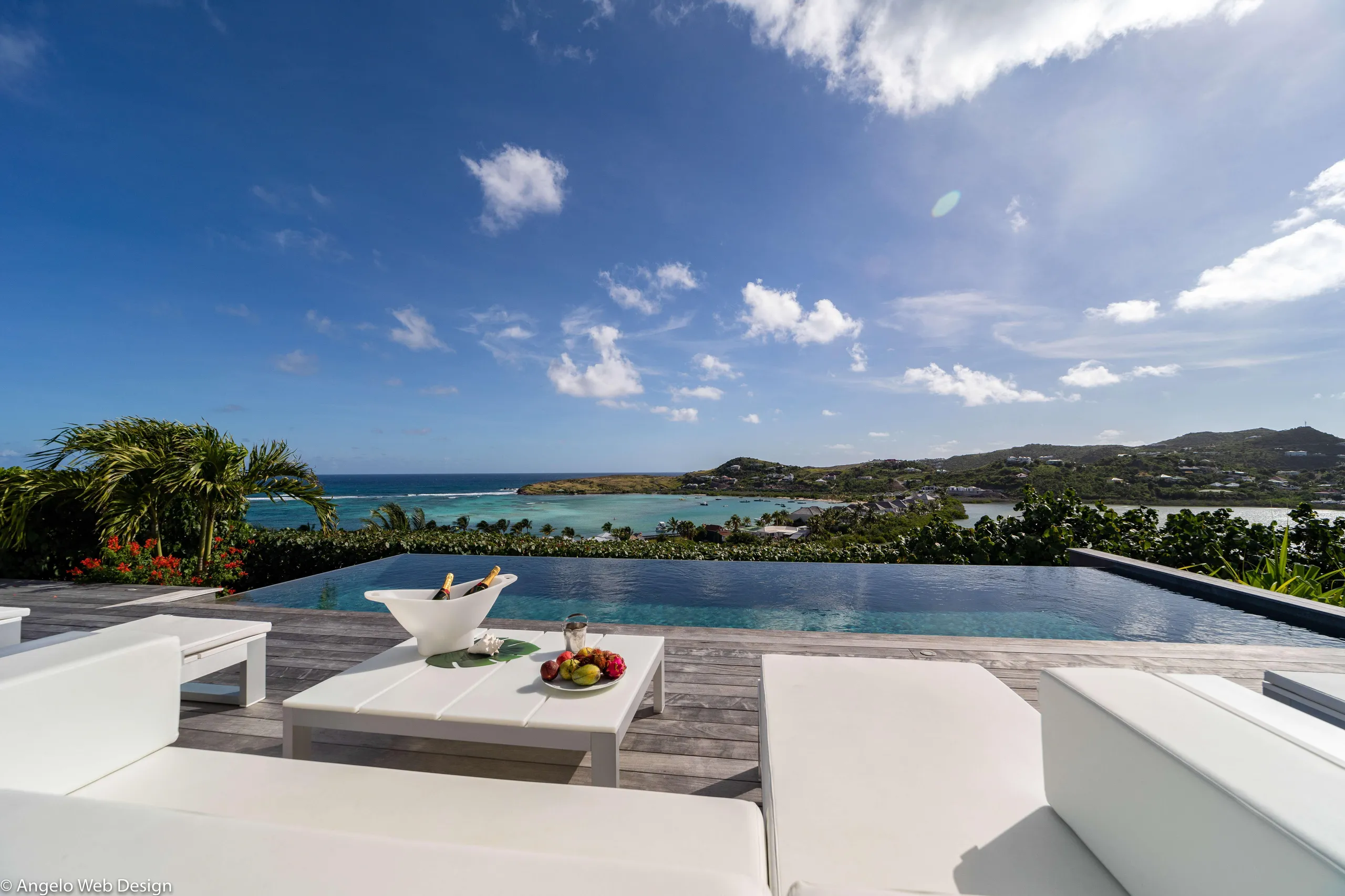 Aesthetic Sophistication: Elegant Holiday Villa with Infinity Pool in St. Barths, Grand Cul de Sac