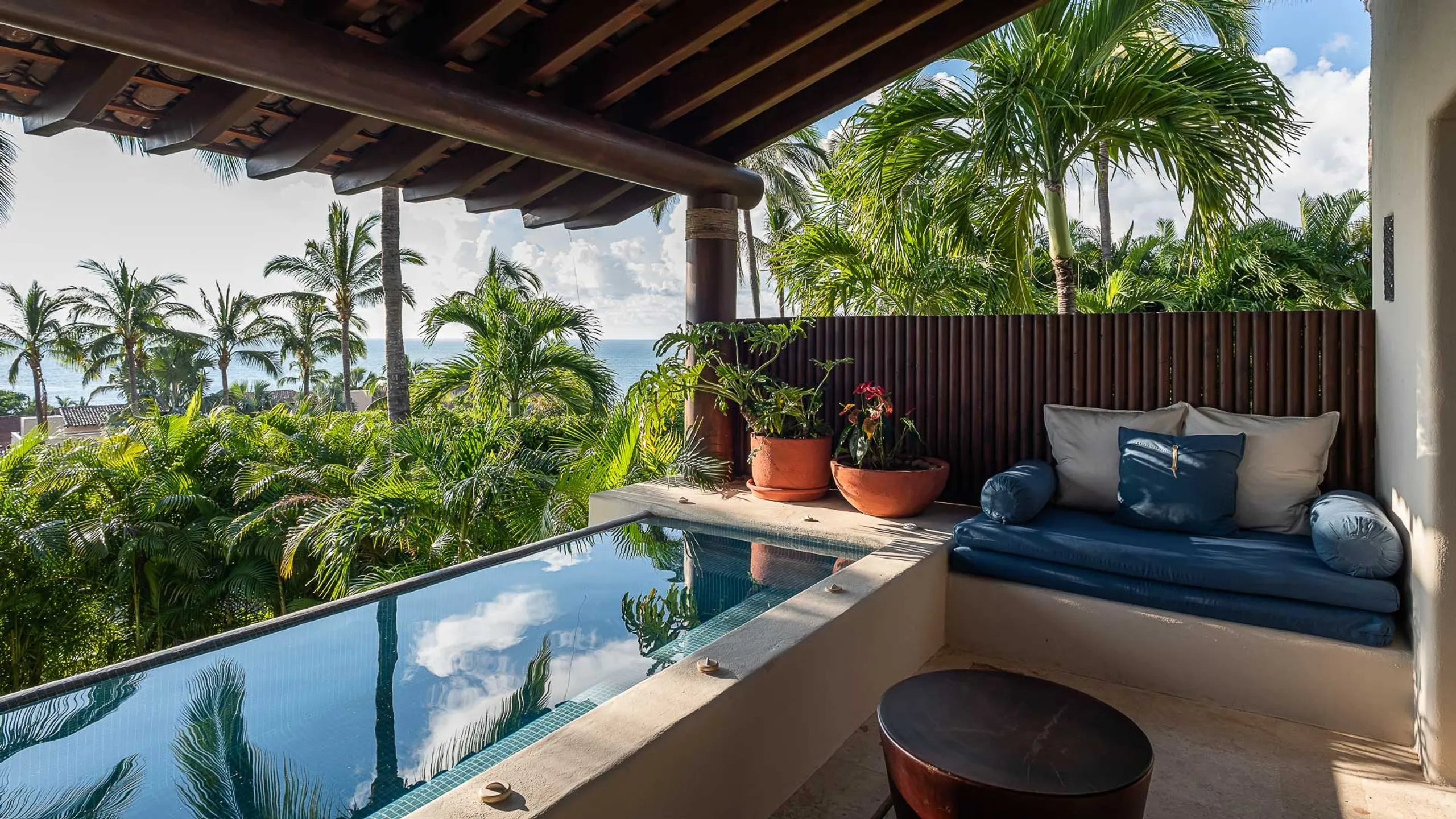 Exquisite Four Seasons Punta Mita Villa with Heated Pool, Jacuzzi & Ocean Views — photograph 3