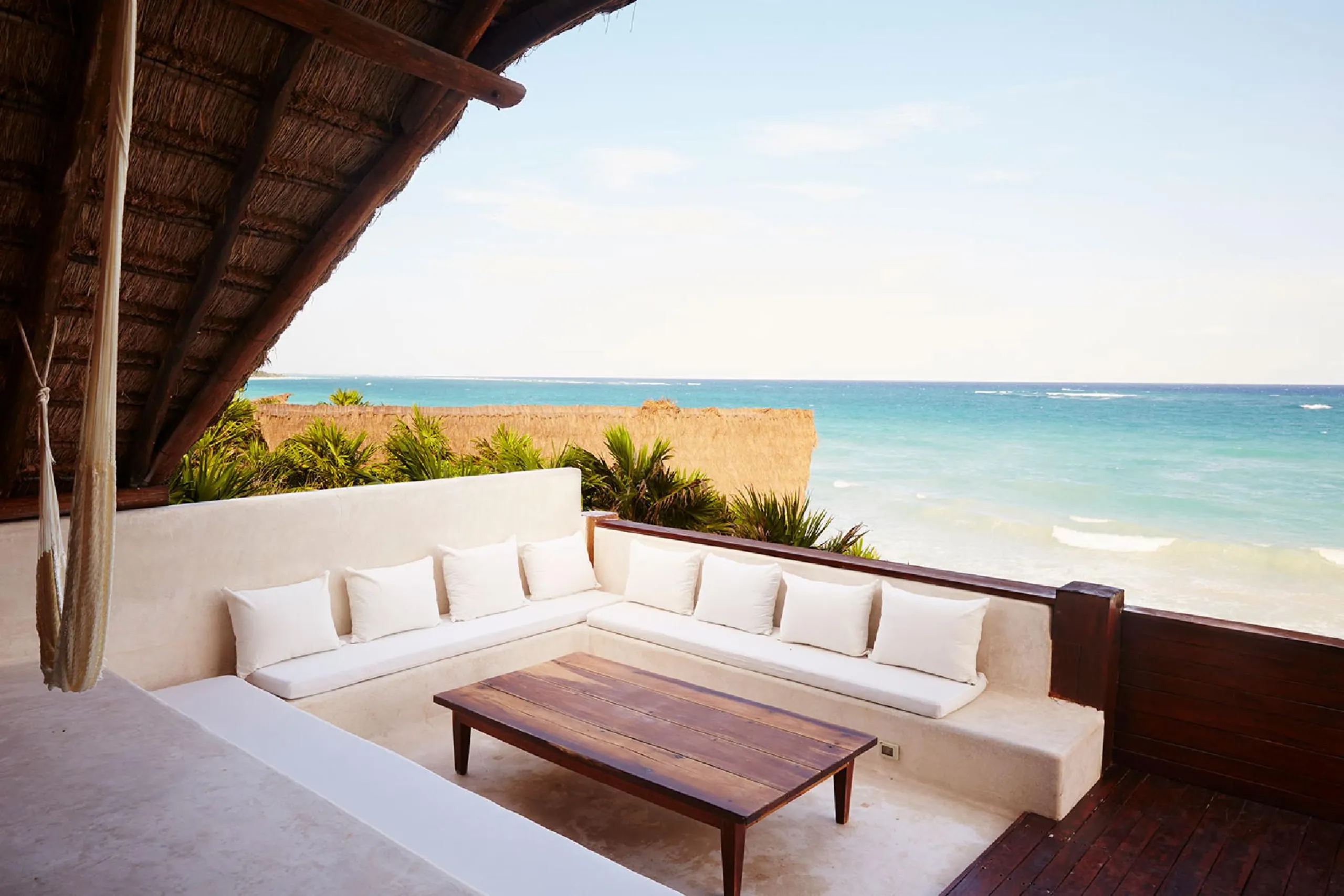 Eco Chic Beach Front Tulum Villa with Private Pool and Panoramic Ocean Views — photograph 3