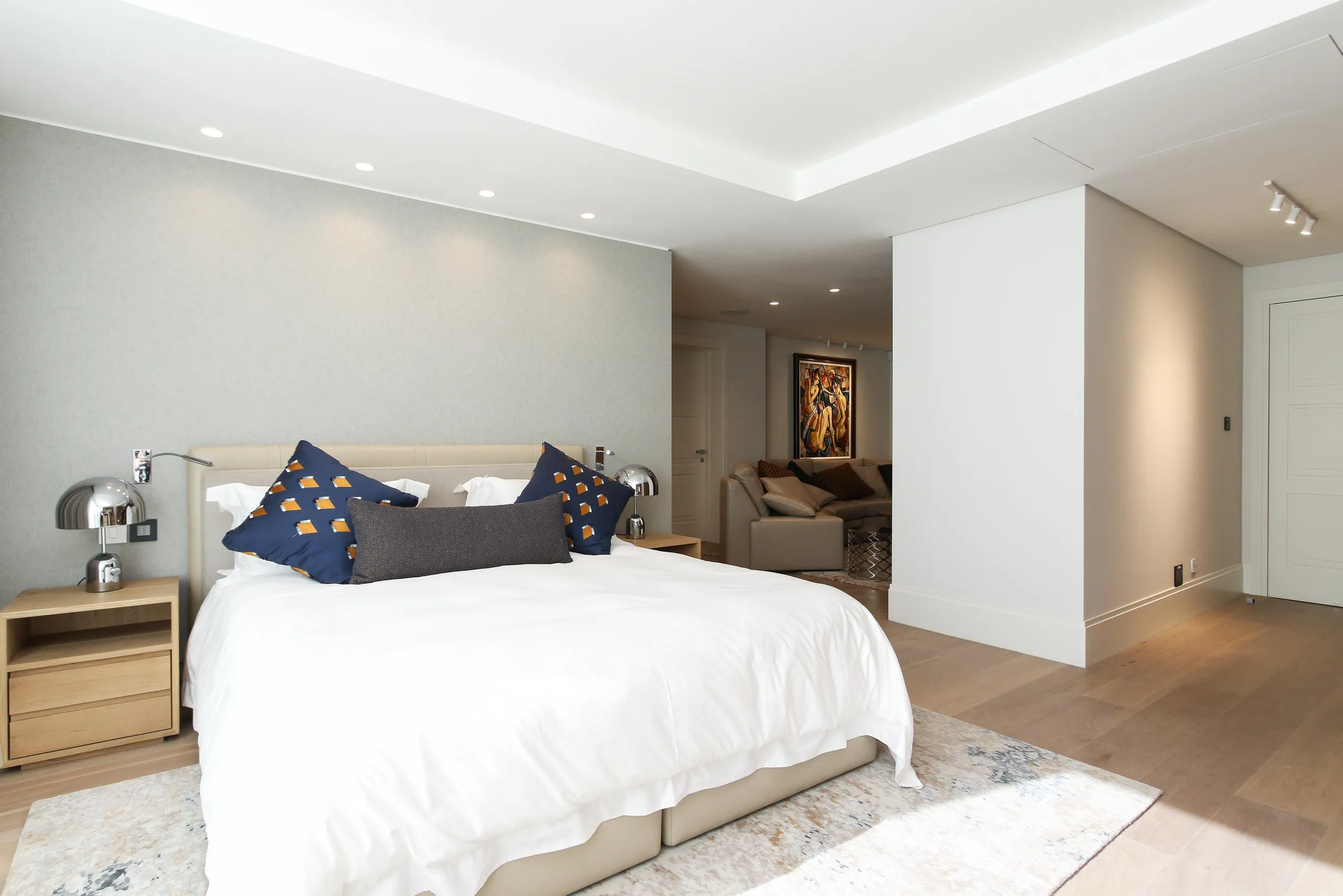 Tranquil Villa With Captivating Ambiance — photograph 9