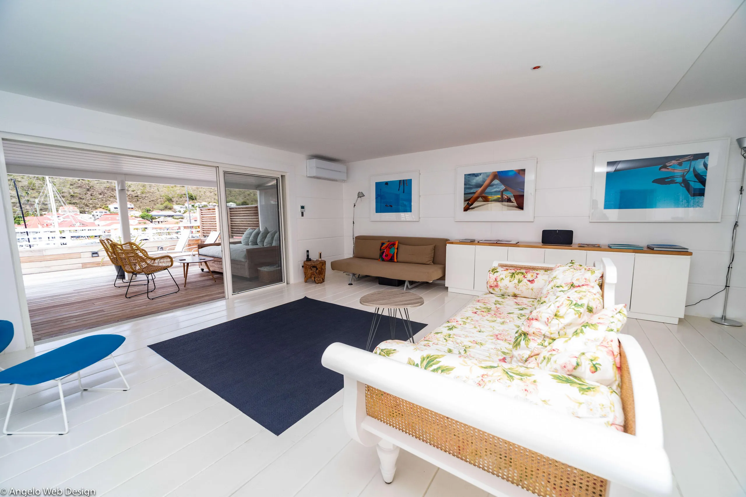 Gustavia's Premier Hideaway Villa with Exclusive Harbor Views — photograph 10