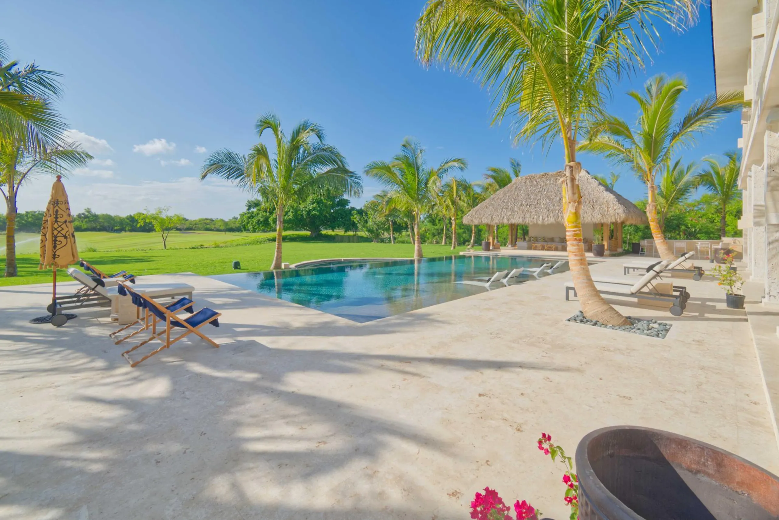 Stunning Higuey Estate with Private Pool, Jacuzzi, and Gazebo — photograph 5