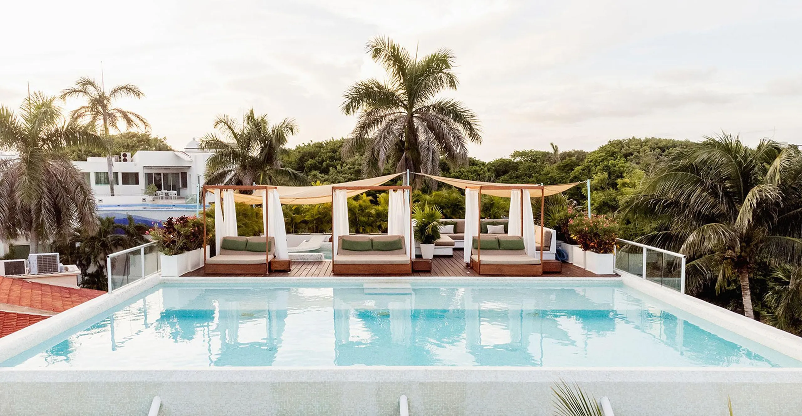 Panoramic Luxe Retreat with Infinity Pool Stunning Ocean Vistas and Serenity in Playa del Carmen