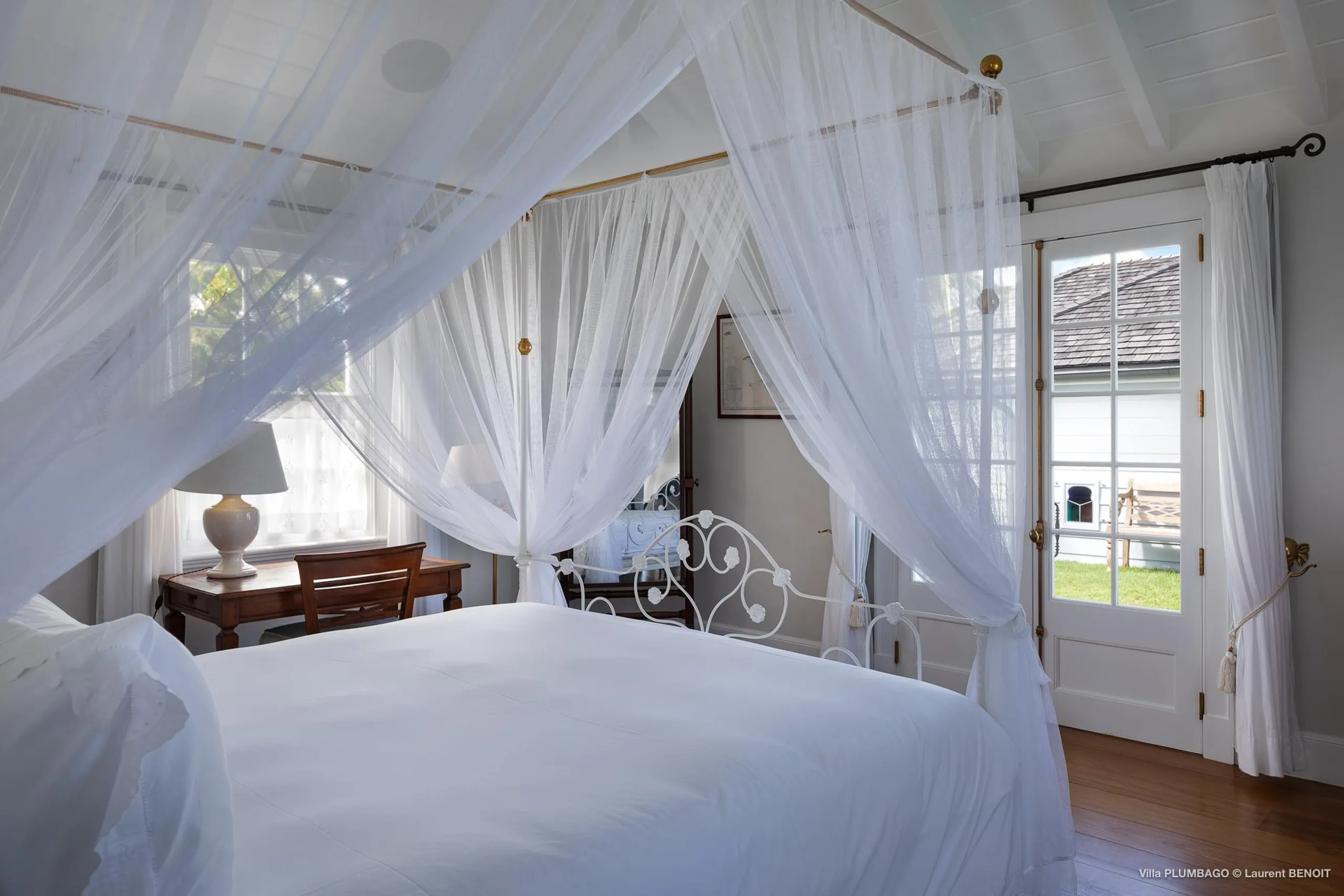 Lavish Oceanside Villa with Private Pool and Fitness Room — photograph 9