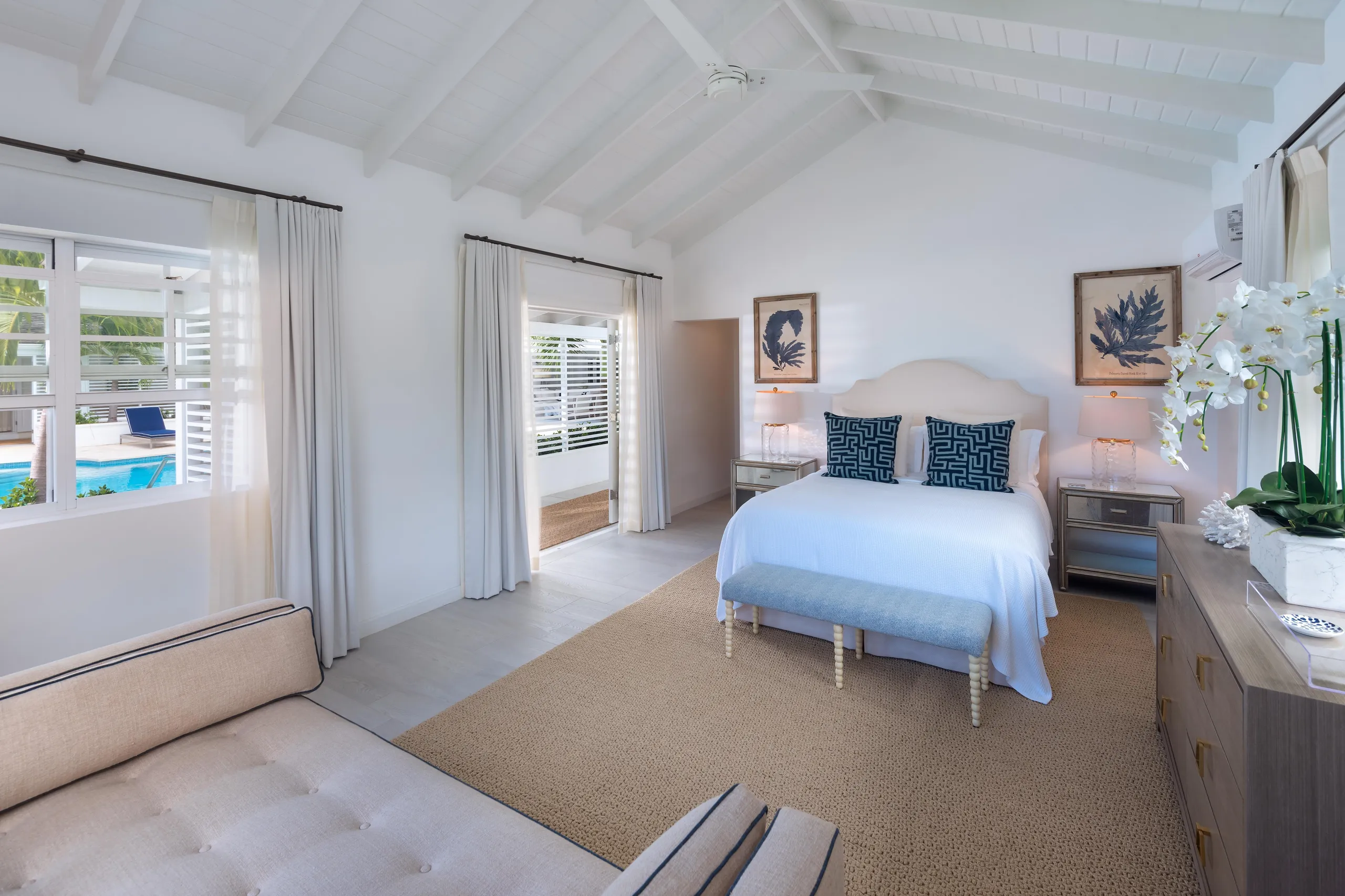 Charming Caribbean Luxe Villa with Private Pool and Beach Access — photograph 12
