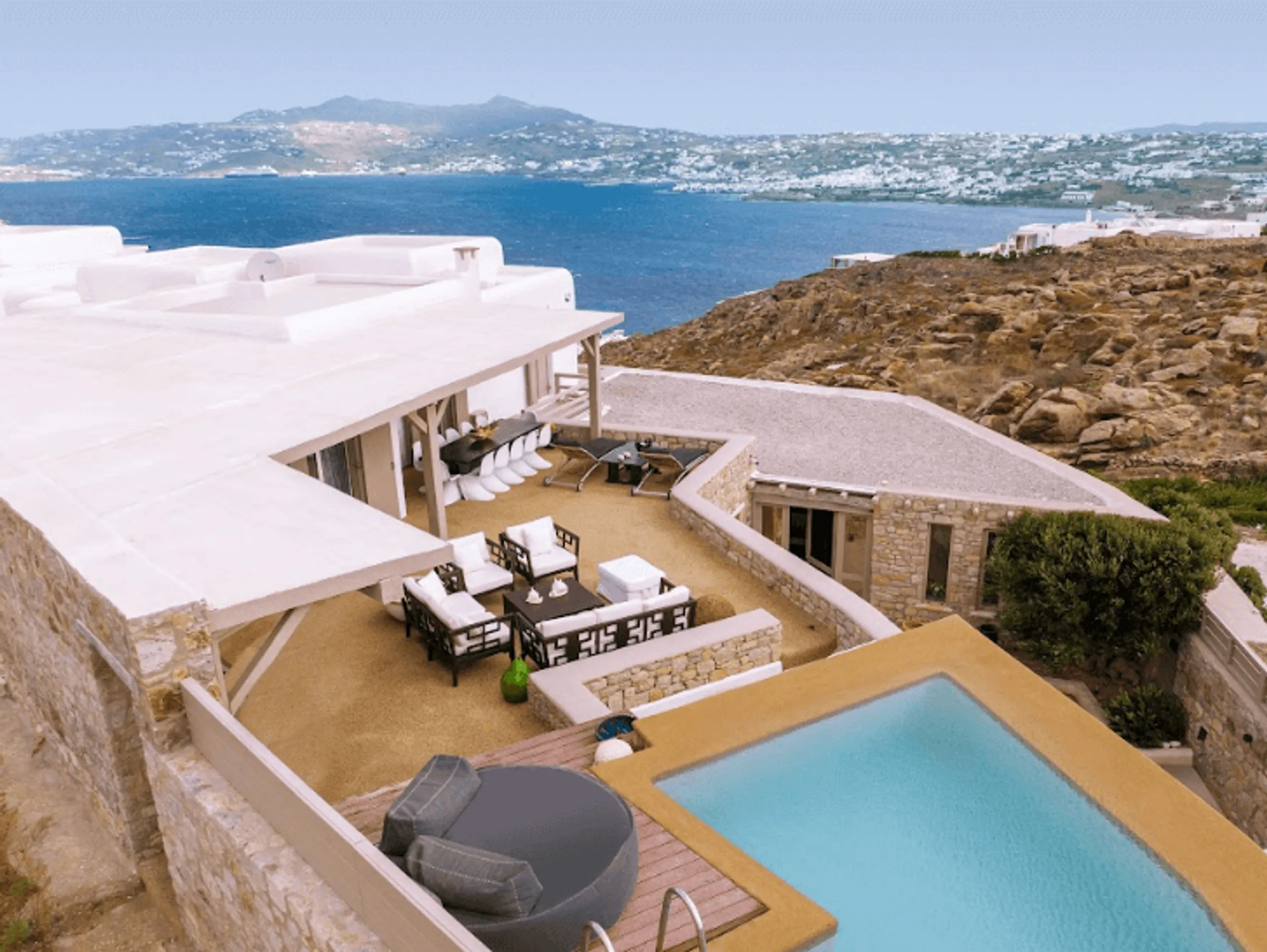 Kanalia's Tranquil Retreat with Private Pool and Breathtaking Views, Mykonos