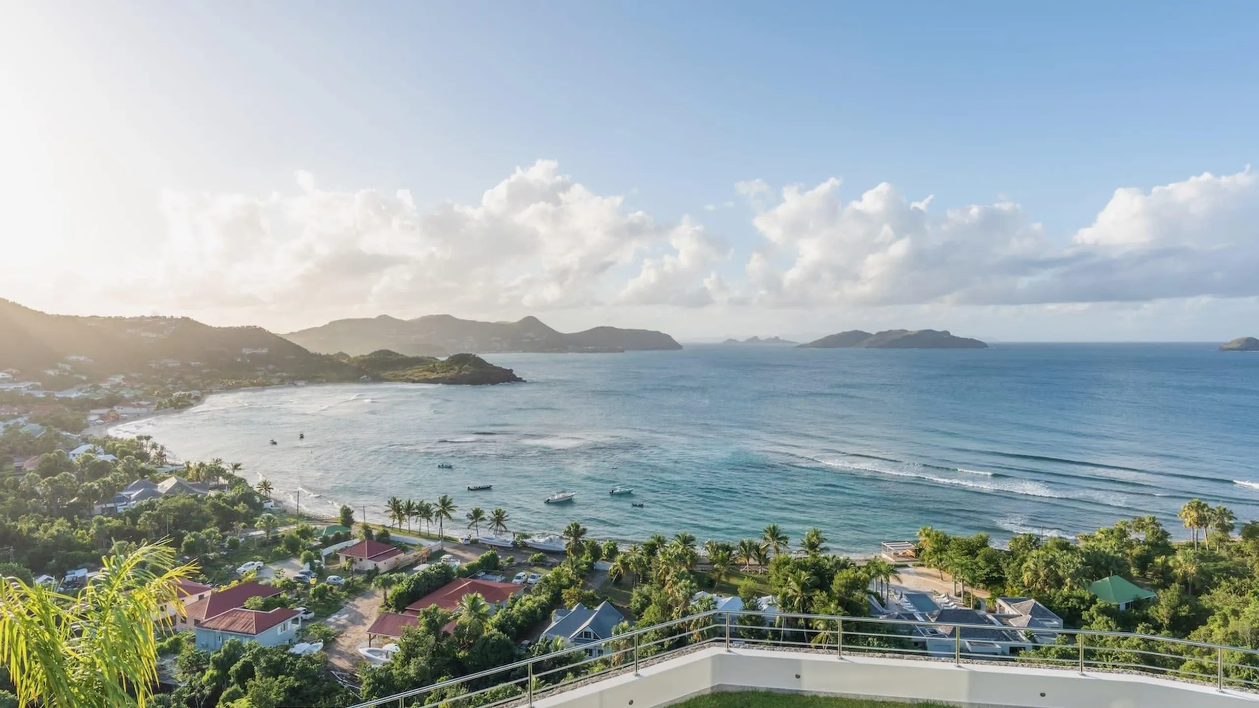 Grand Lagoon-View Villa with Heated Pool and Panoramic Views — photograph 7