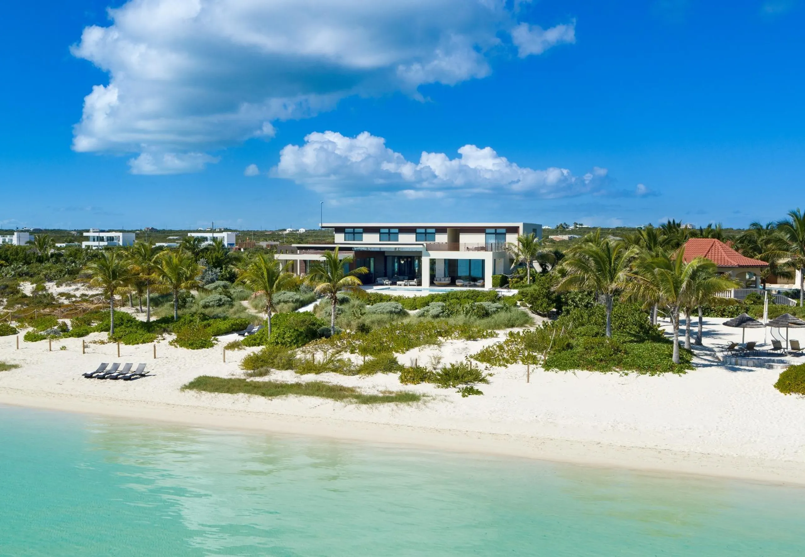 Elegant Architectural Contemporary Villa with Private Pool and Views of the Caribbean — photograph 7
