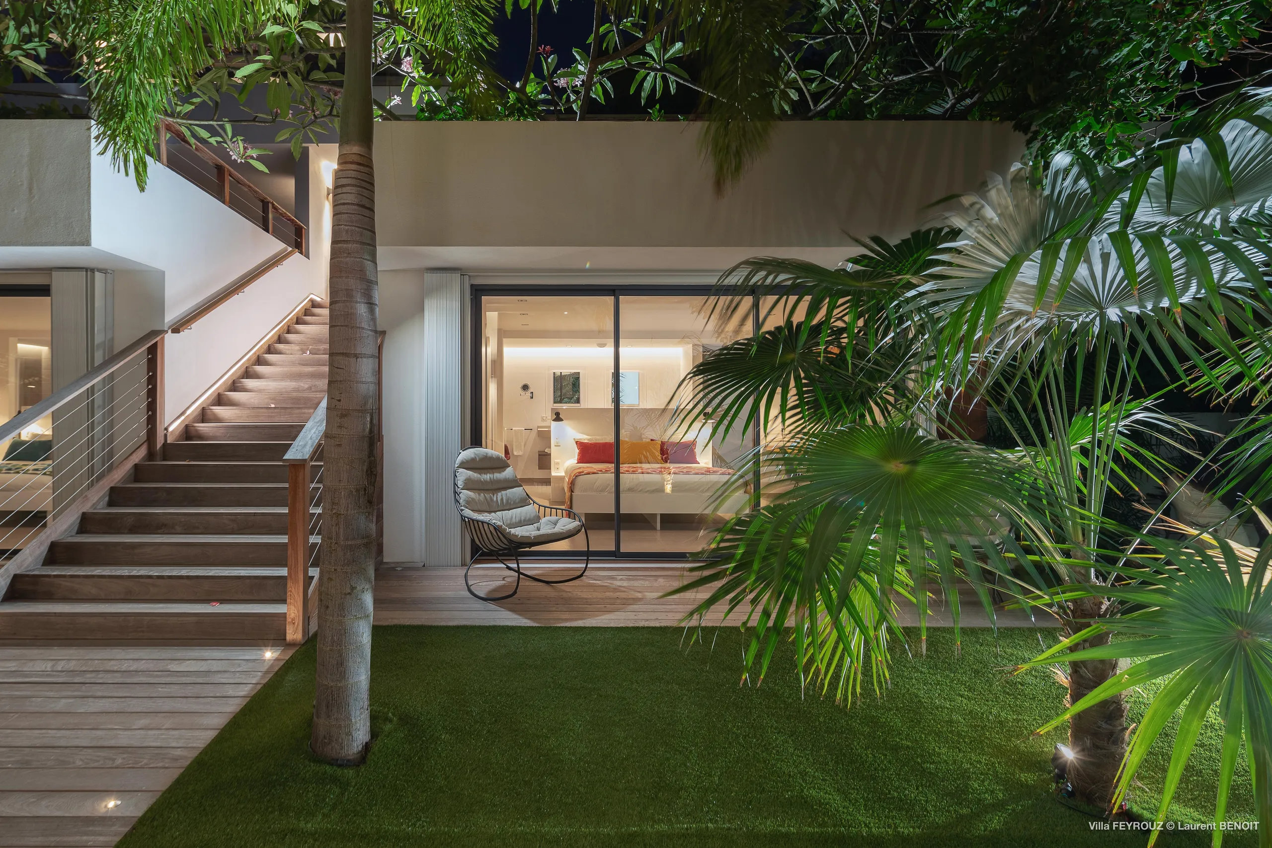 Exquisite Oceanfront Villa with Private Pool and Zen Gardens — photograph 4