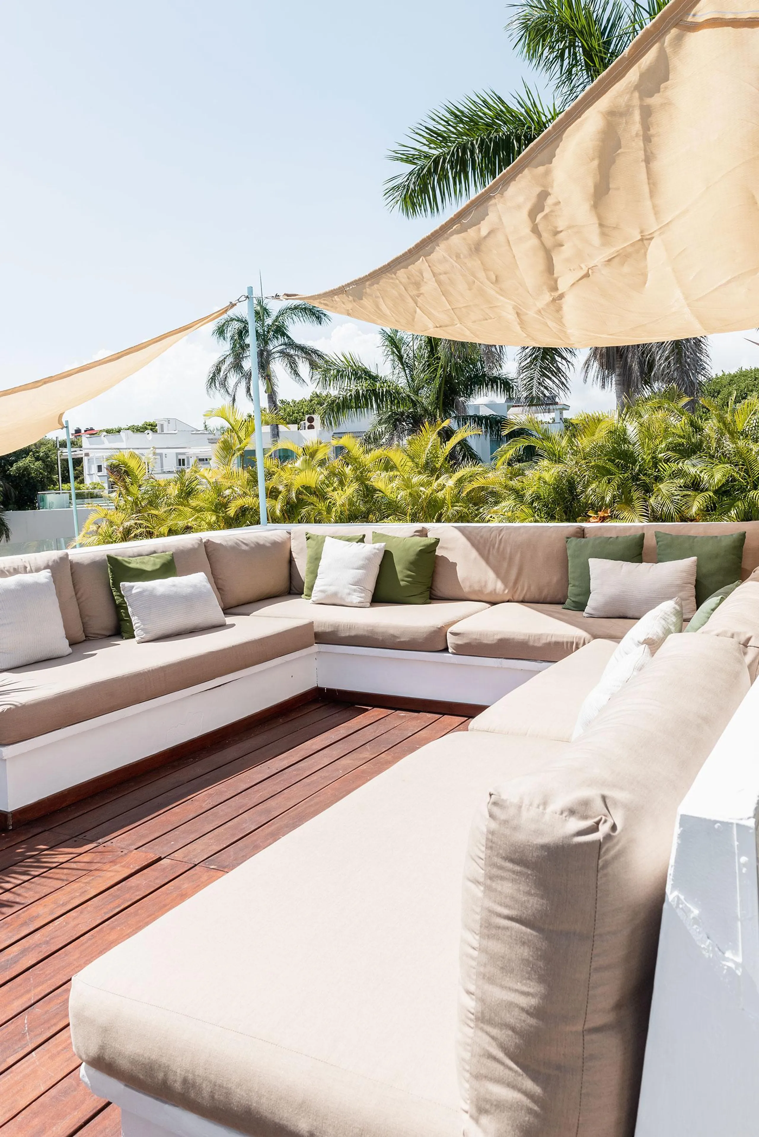 Panoramic Luxe Retreat with Infinity Pool Stunning Ocean Vistas and Serenity — photograph 5