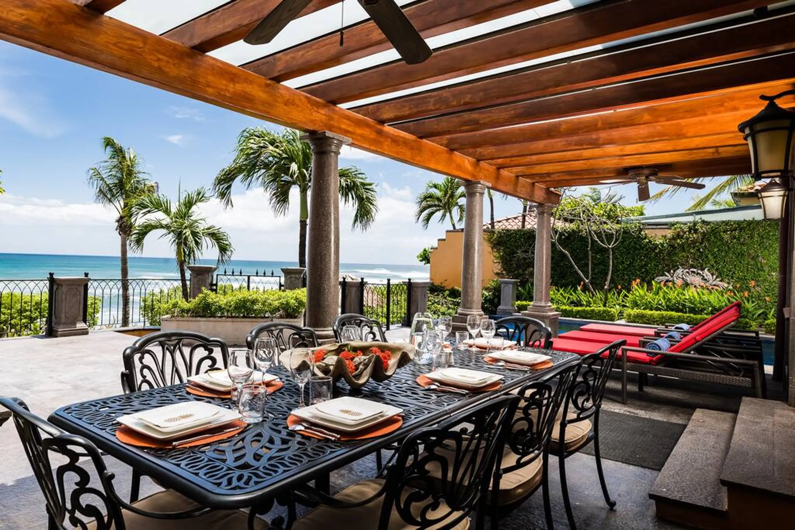 Seaside Tamarindo Villa with Private Infinity Pool, Ocean Views, Rancho, & Modern Comforts — photograph 3