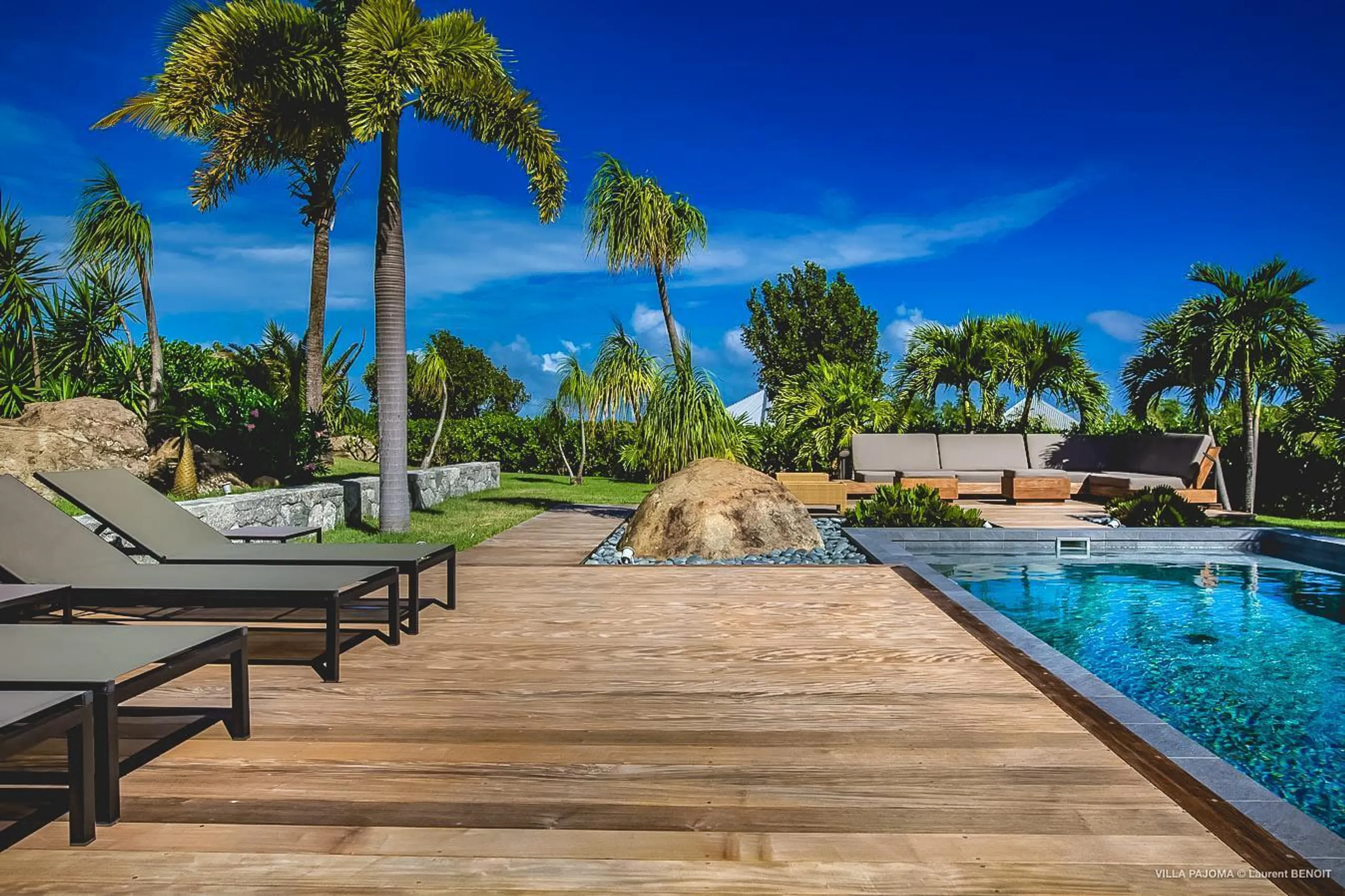 Superb Seaside Lurin Villa with Private Pool and Sweeping Ocean Views — photograph 4