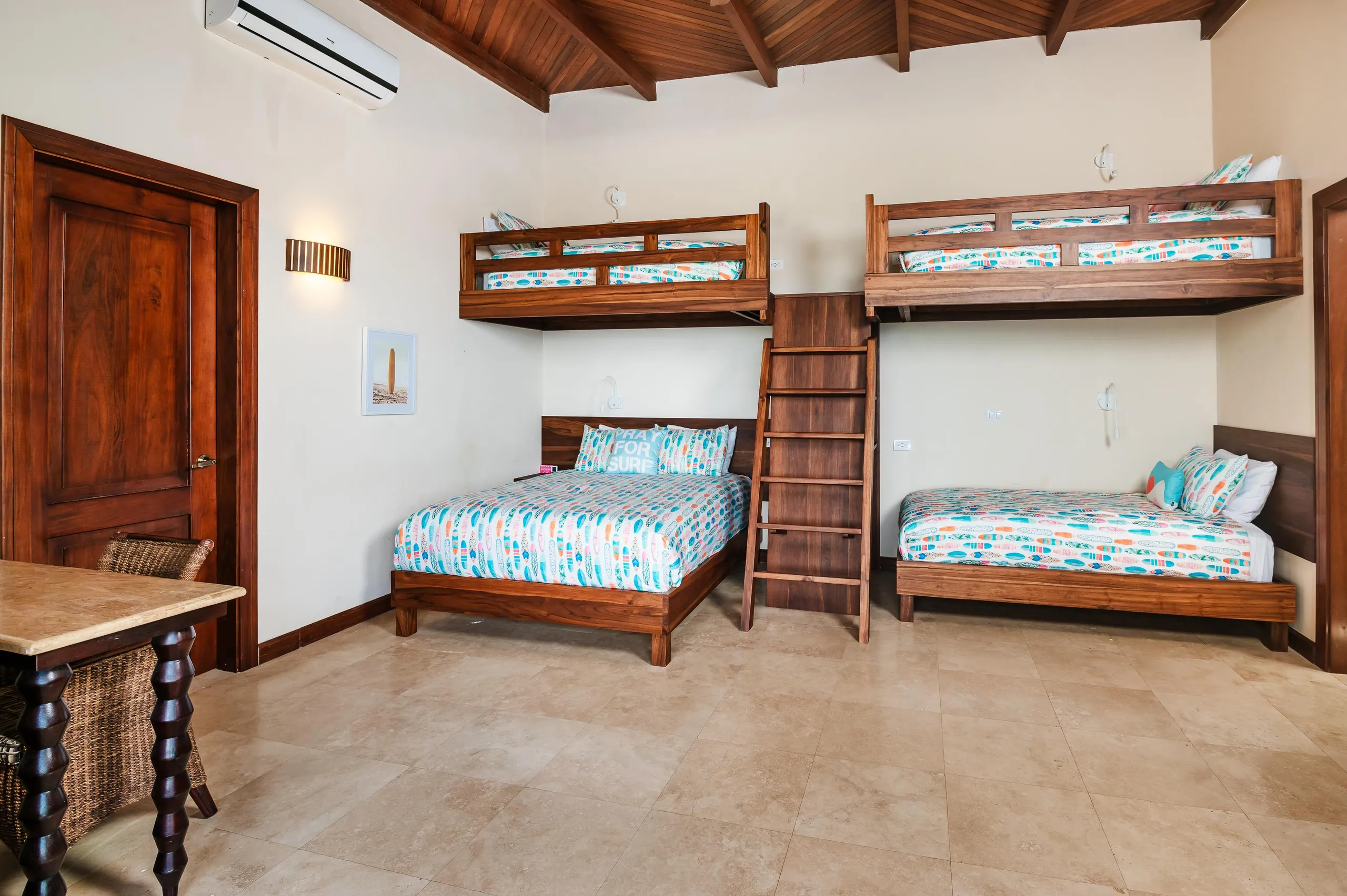 Rejuvenating Tamarindo Estate with Private Pool and Garden Grounds — photograph 9