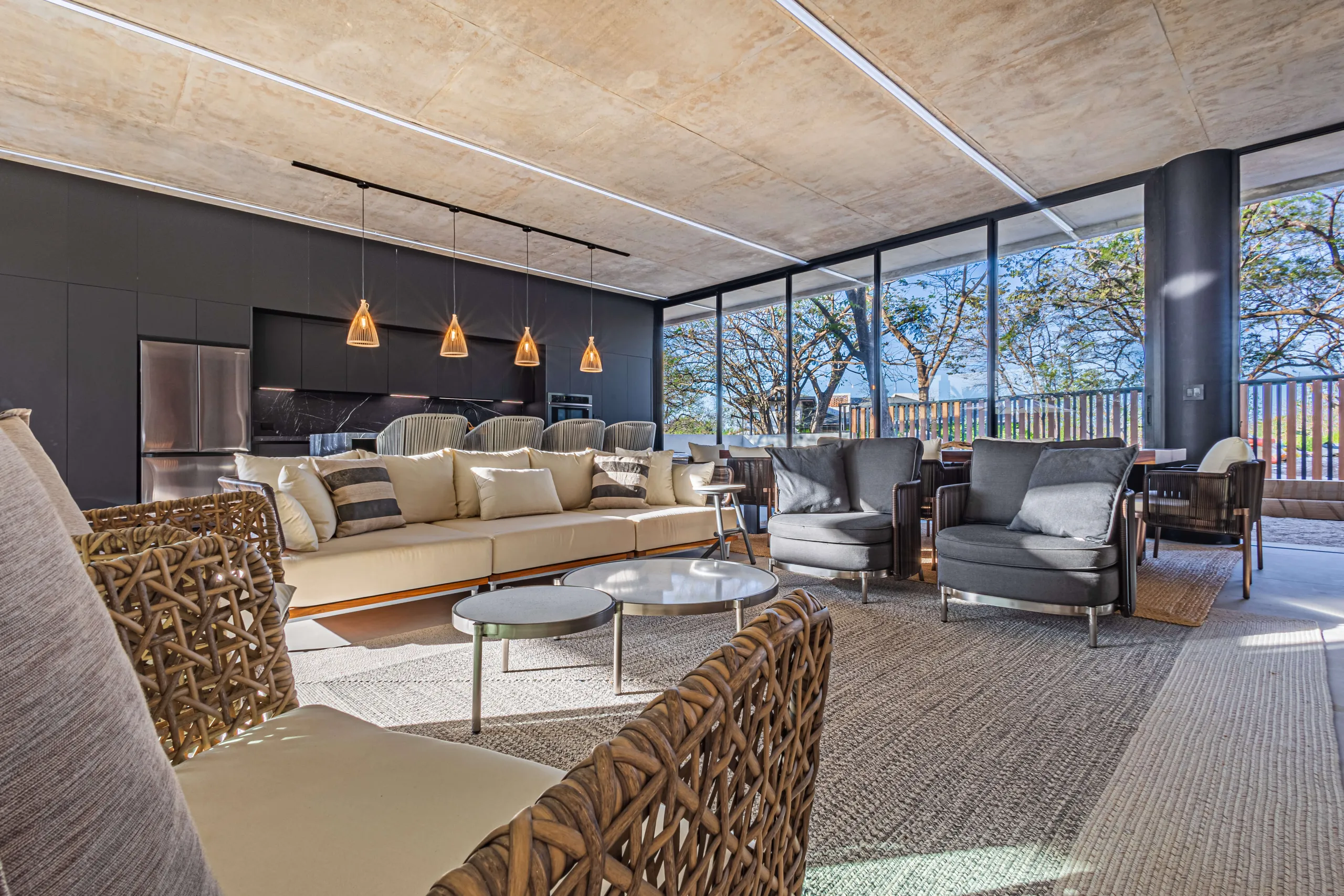 Modern 6-Bedroom Villa with Private Pool, Panoramic and  Floor-to-Ceiling Views — photograph 9