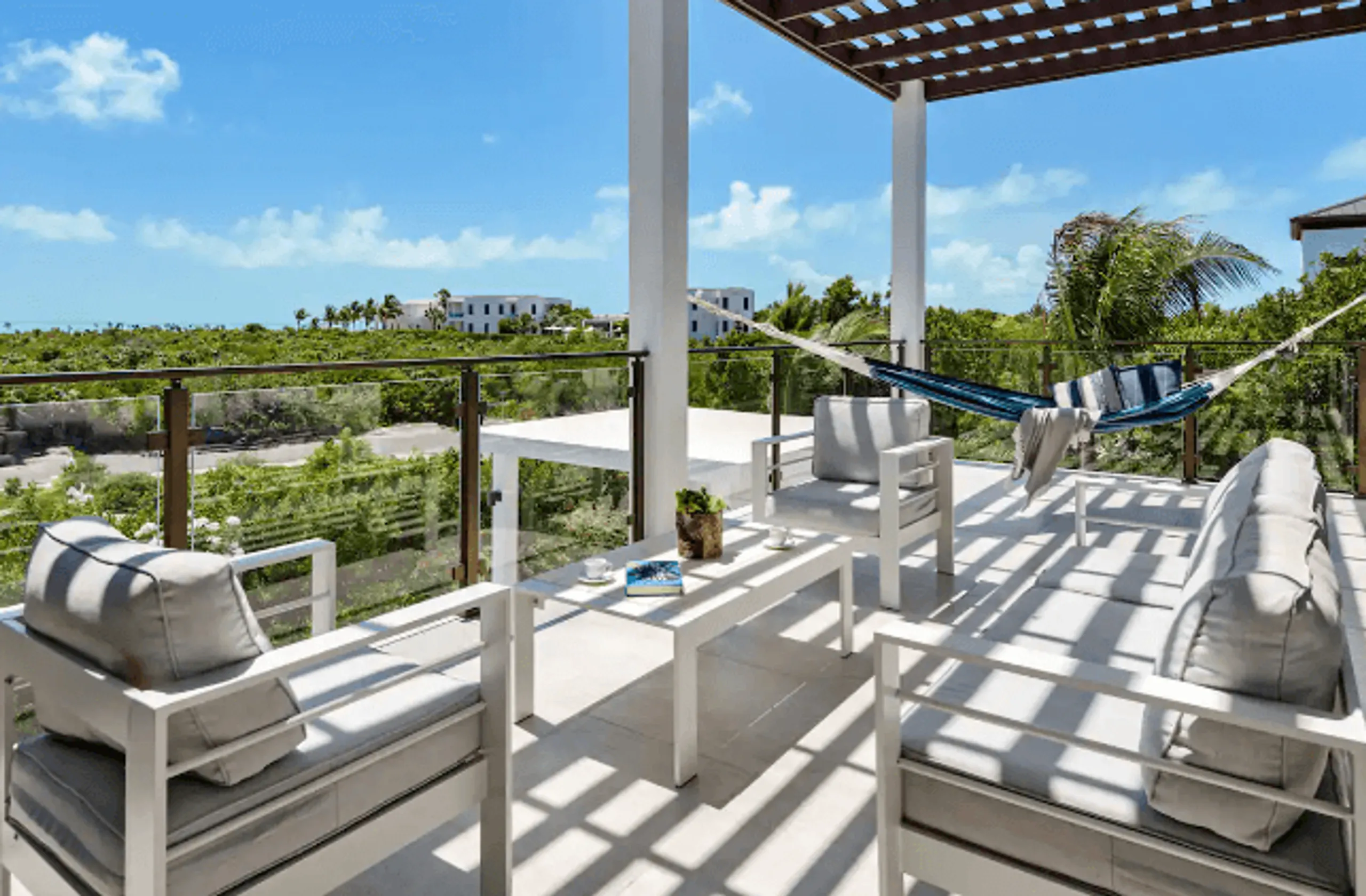 Modern Styled Villa with Private Pool and Direct Private Access to Long Bay Beach — photograph 7