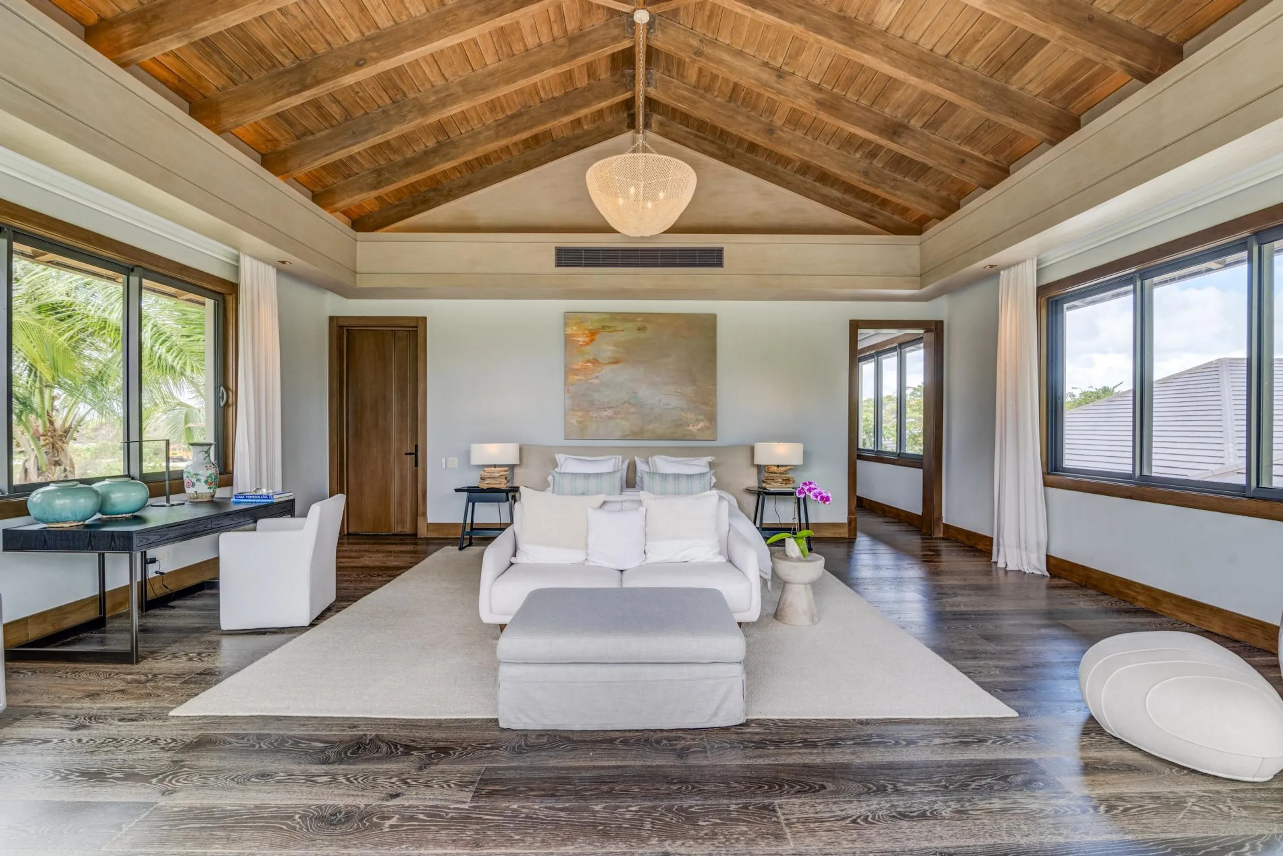 Superb beachfront Villa with Private Pool and Pristine Waters of the Dominican — photograph 8