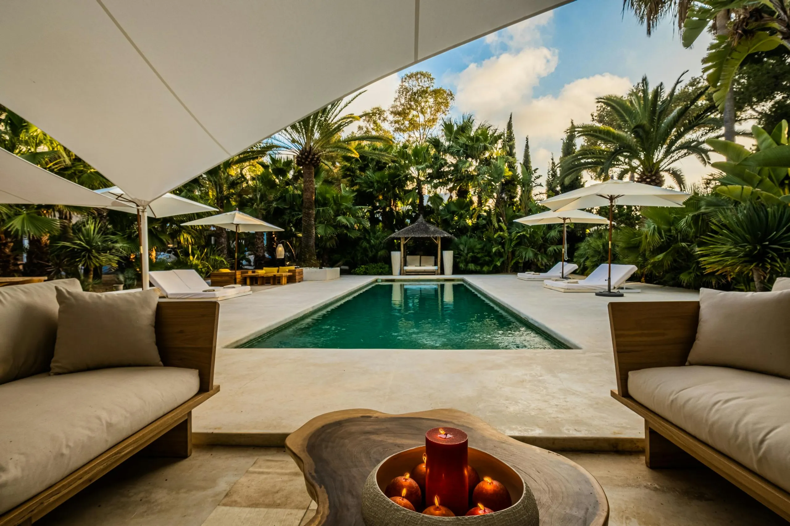 Splendid Spanish Villa in Ibiza with Private Pool and Firepit — photograph 7