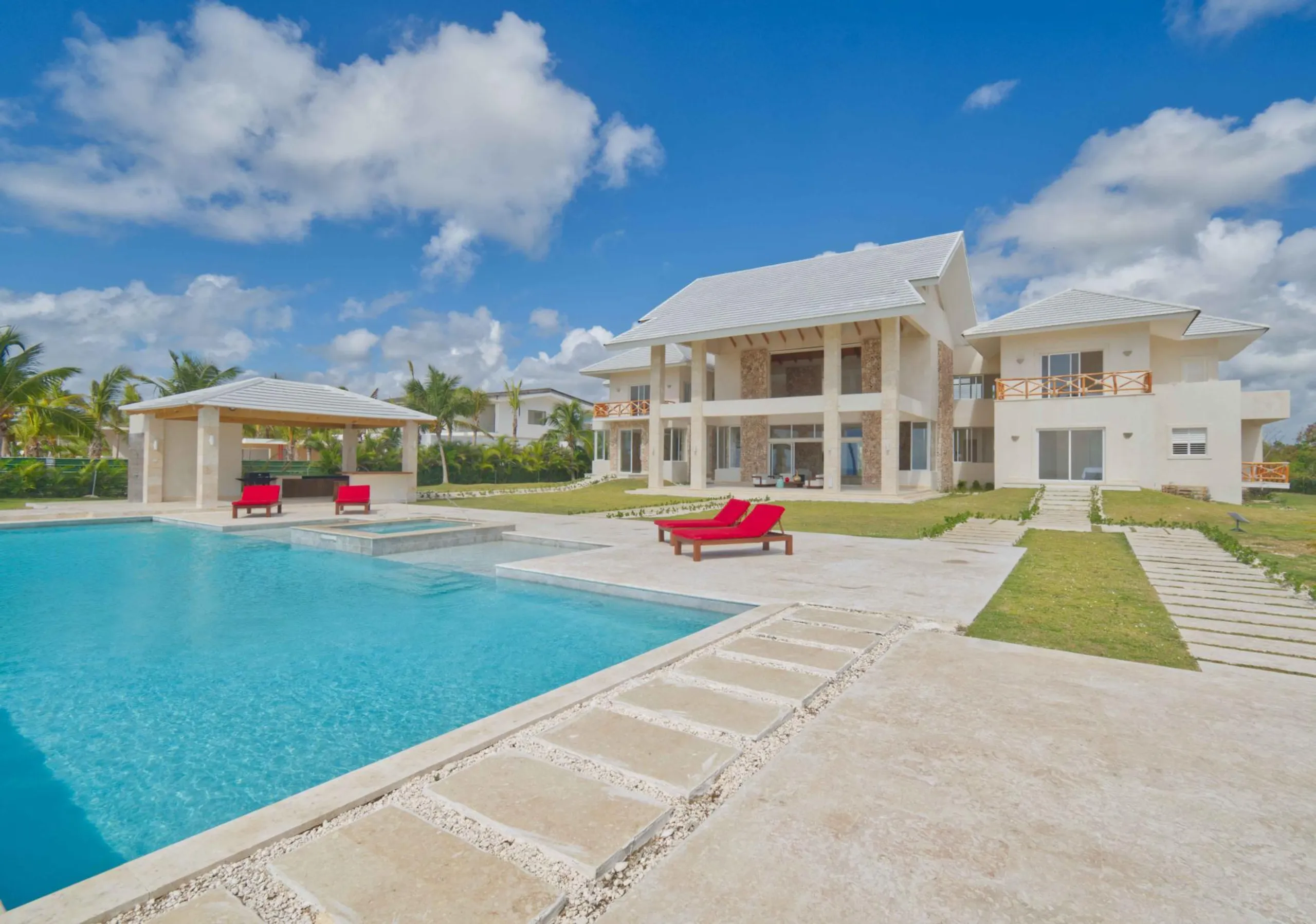 Breathtaking Punta Cana Villa with Private Pool and Stunning Views — photograph 3