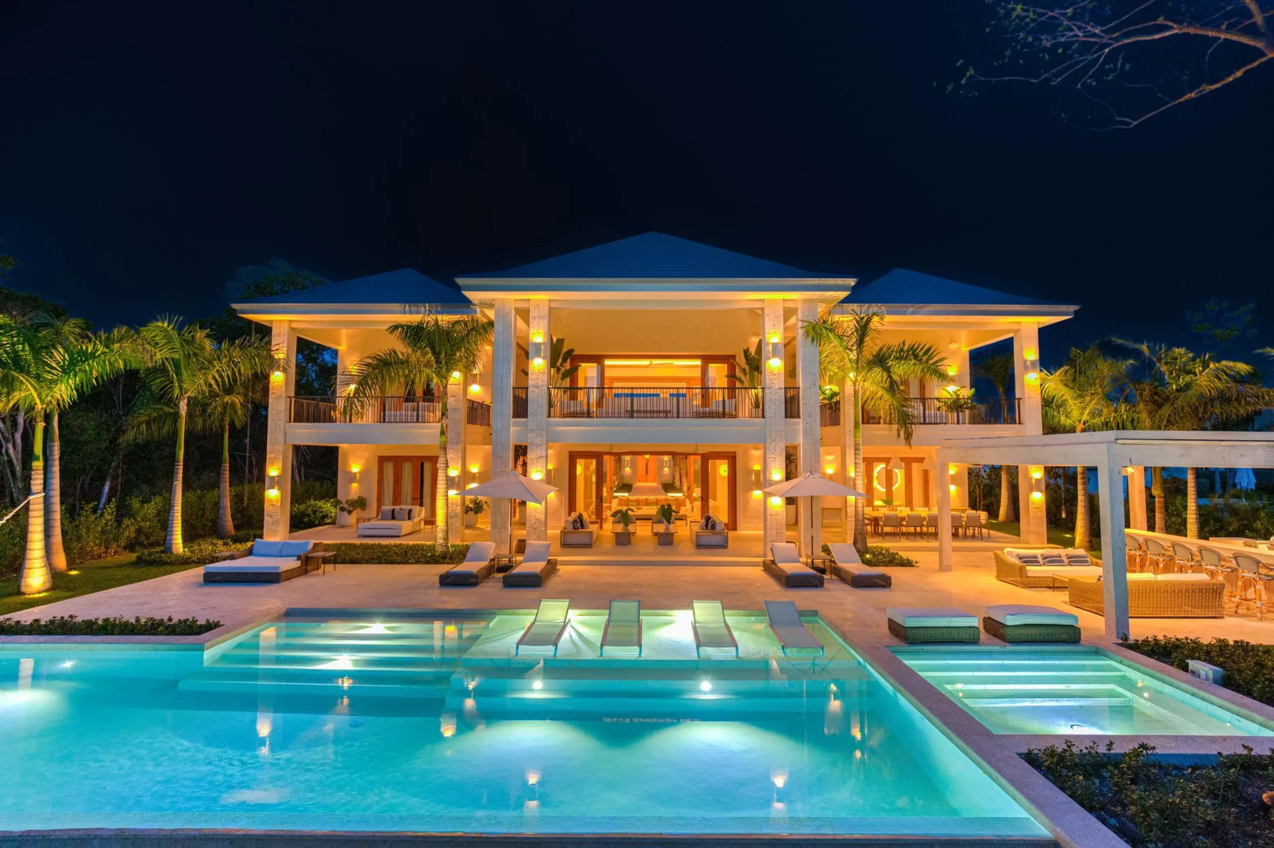 Magnificent Golf Front Villa with Private Pool — photograph 6