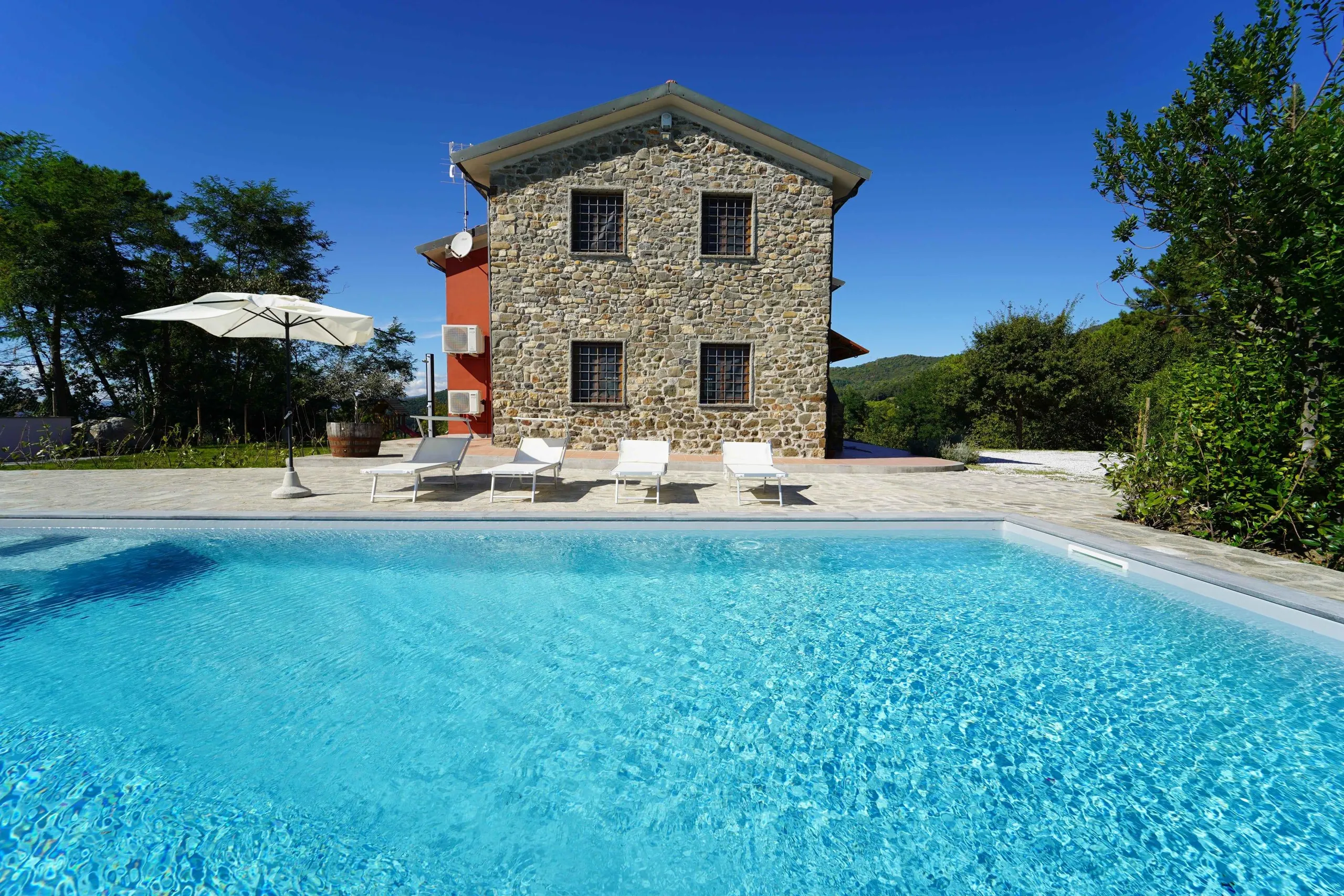 Luxurious Villa With Breathtaking Sea Views, Sarzana