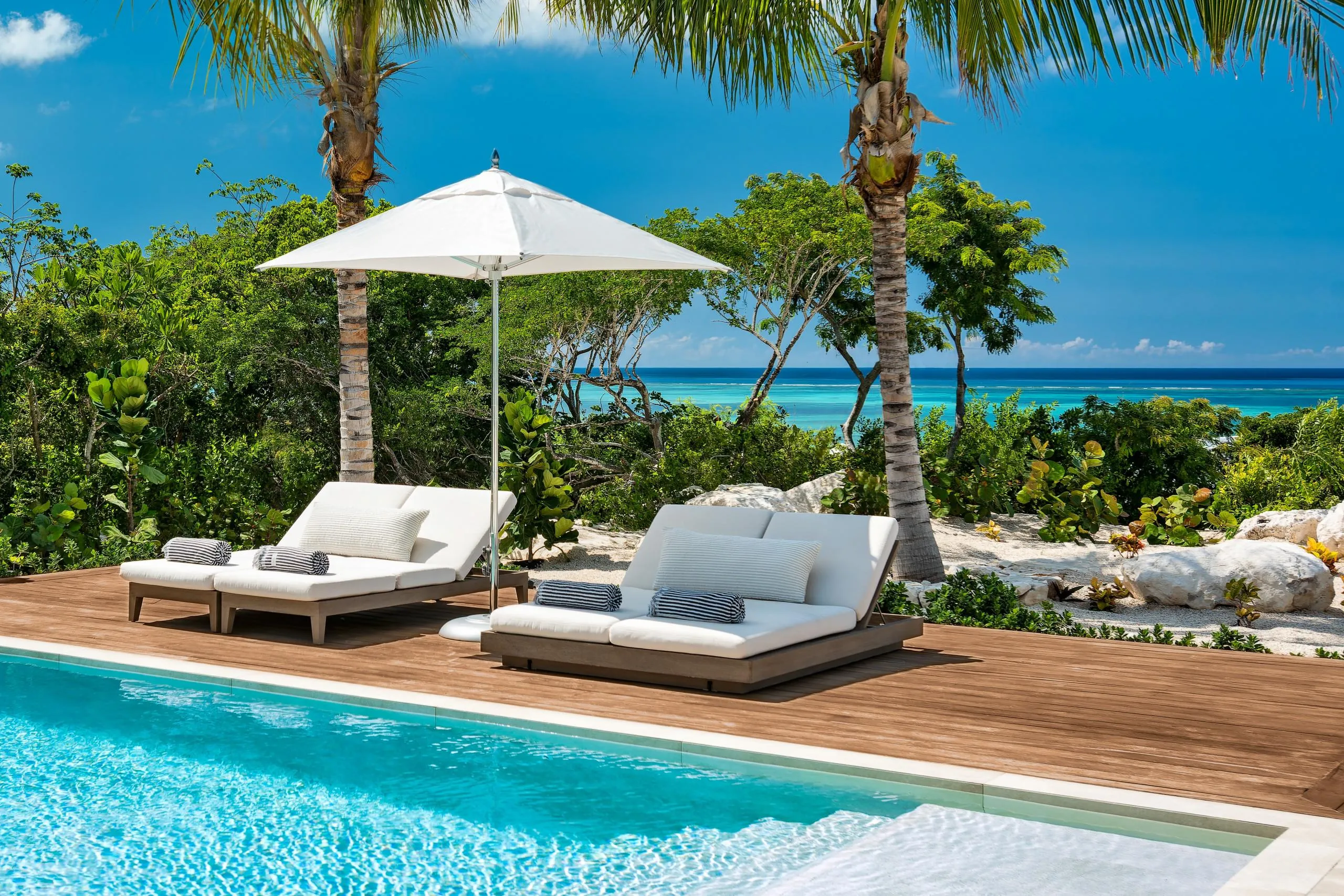 Exhilarating Majestic Villa with Private Pool and Panoramic Views — photograph 5