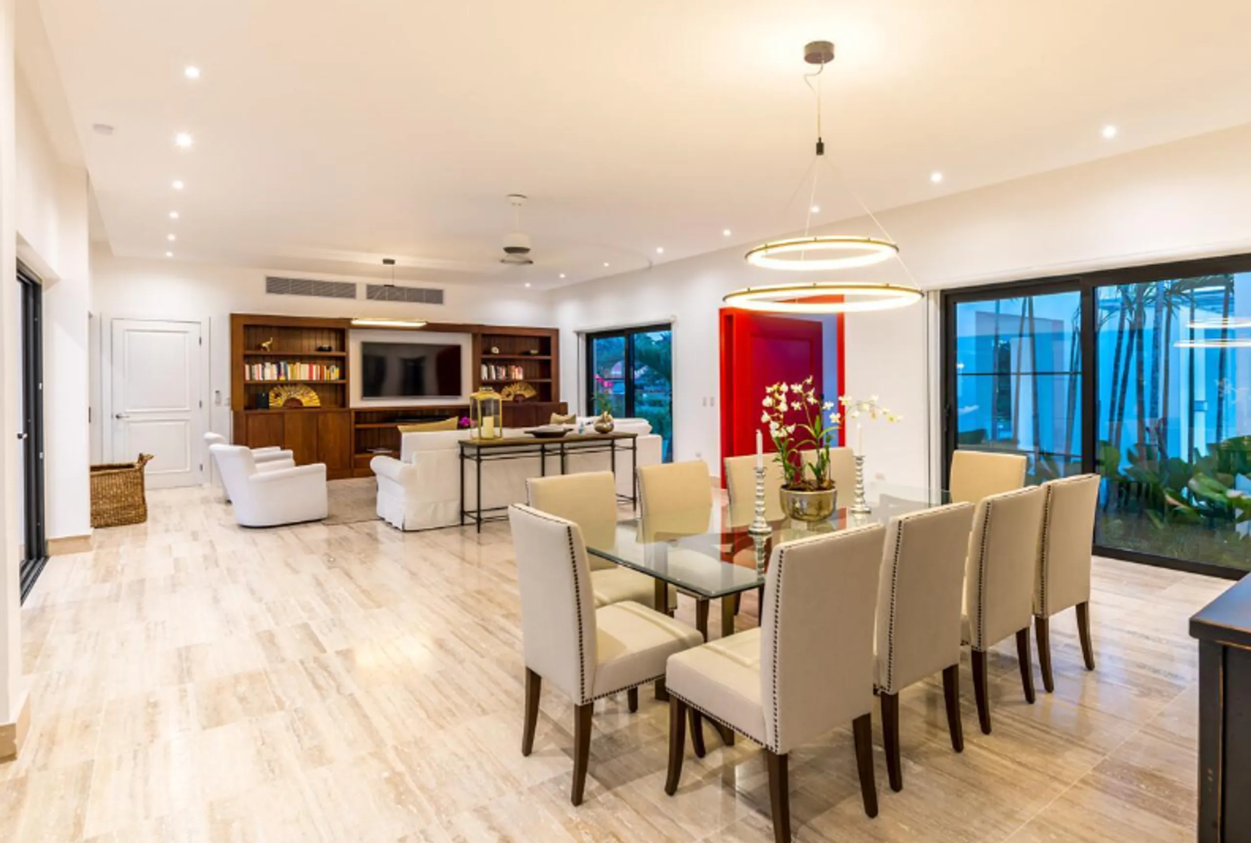 Casa de Campo's Prestige Accommodation Villa Located in a Exclusive Barranca Este Neighborhood — photograph 11