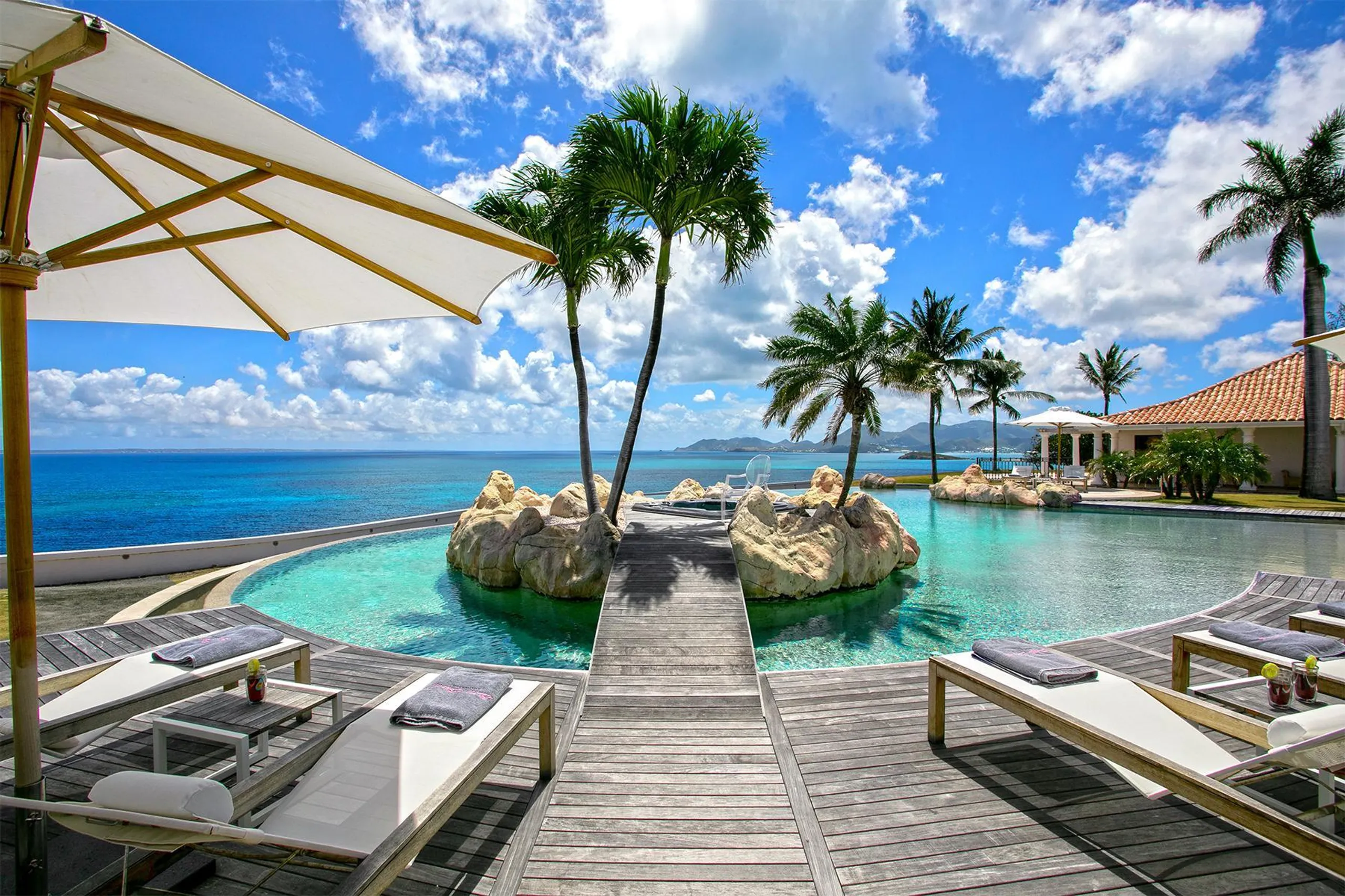 Luxury Terres Basses Estate with Lagoon Infinity Pool and Caribbean Sea Views — photograph 8