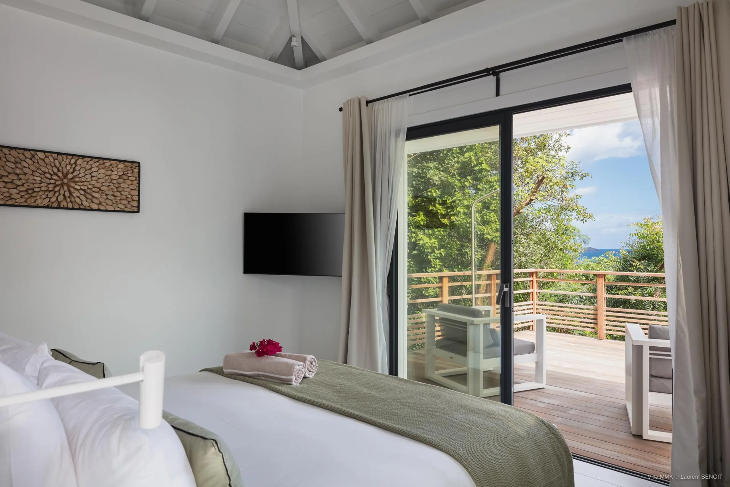 Flawless Seaview Villa with Private Pool and Bar Lounge — photograph 7