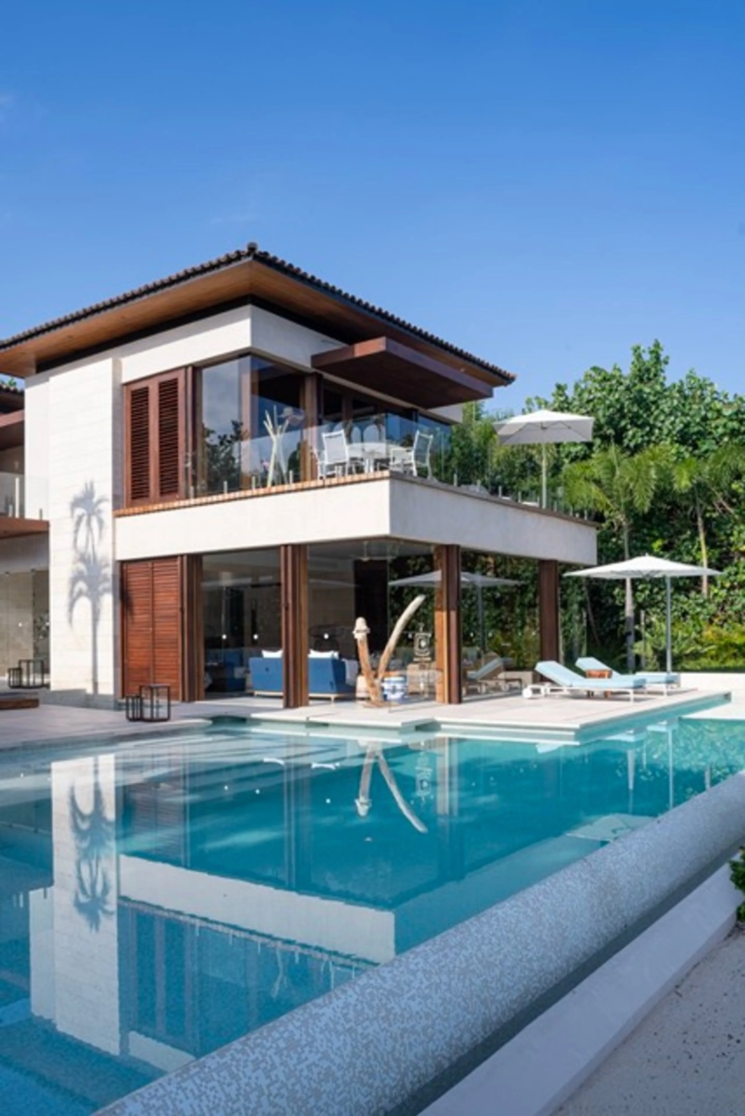 Oceanfront Punta Mita Villa in Kupuri with 60-Foot Infinity Pool, Private Beach & Panoramic Views — photograph 8
