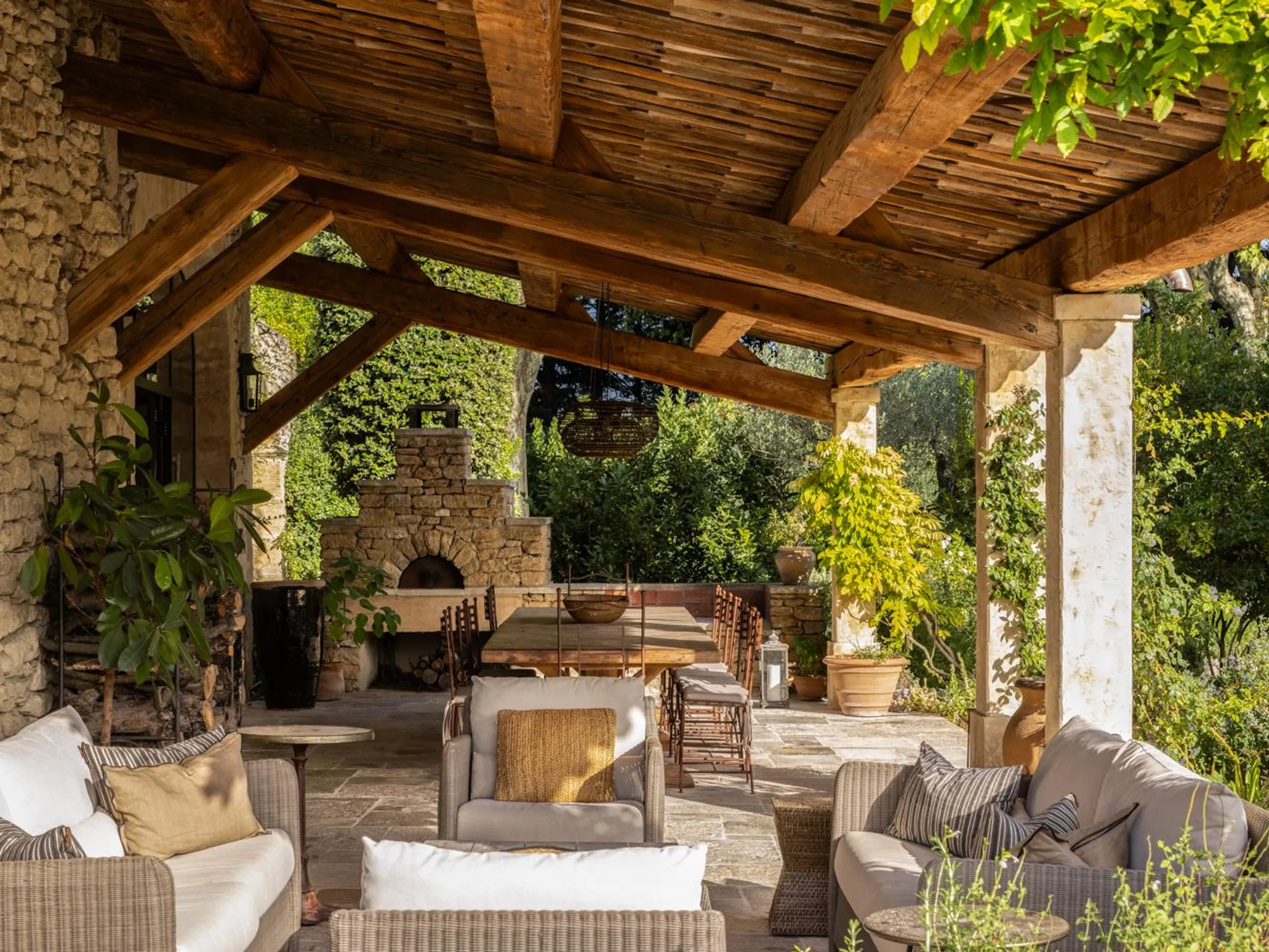 Elegant Historic Villa with Private Pool and Courtyard — photograph 8
