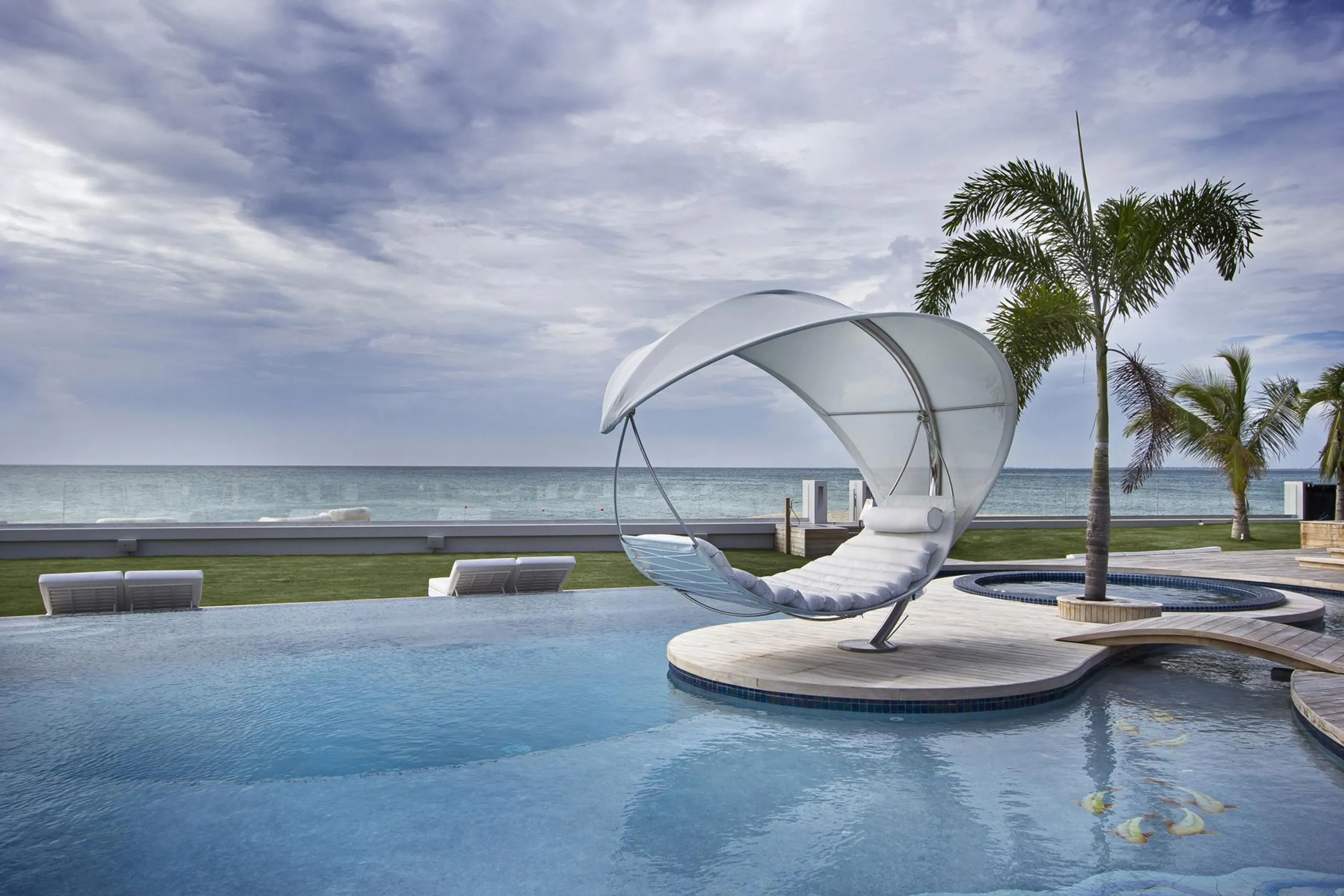 Majestic High-end Villa in Plum Bay Beach — photograph 4