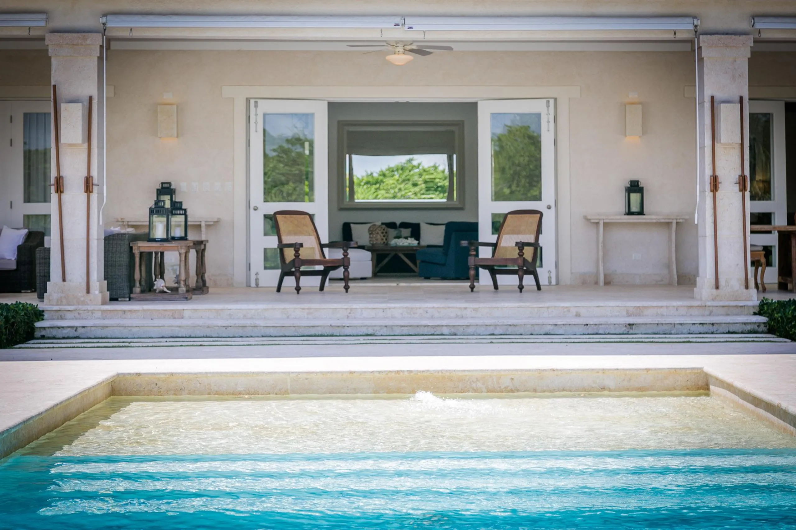 Invigorating 5-Bedroom Villa with Golf Course Views and Private Garden in Punta Cana Resort — photograph 6