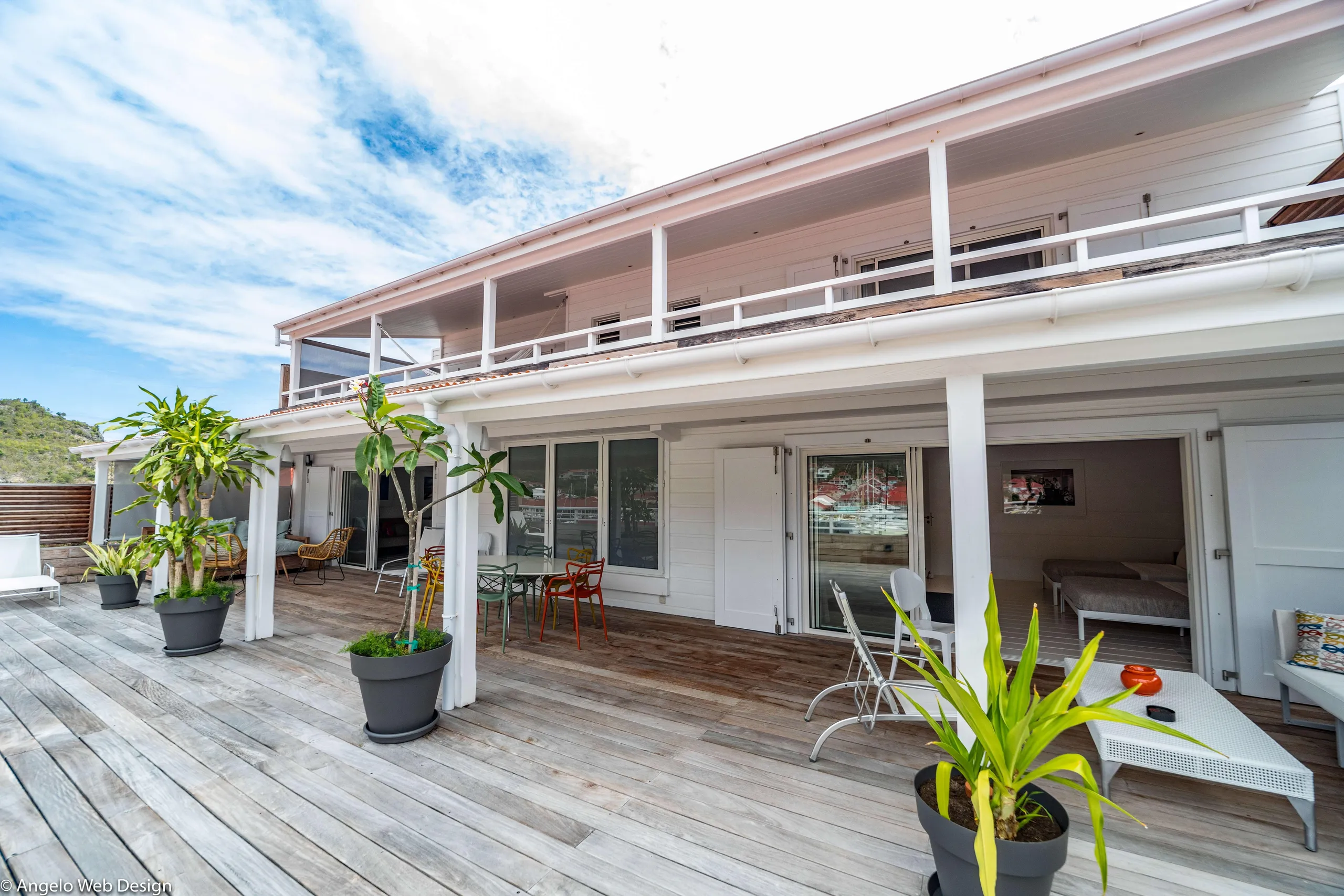 Gustavia's Premier Hideaway Villa with Exclusive Harbor Views — photograph 8