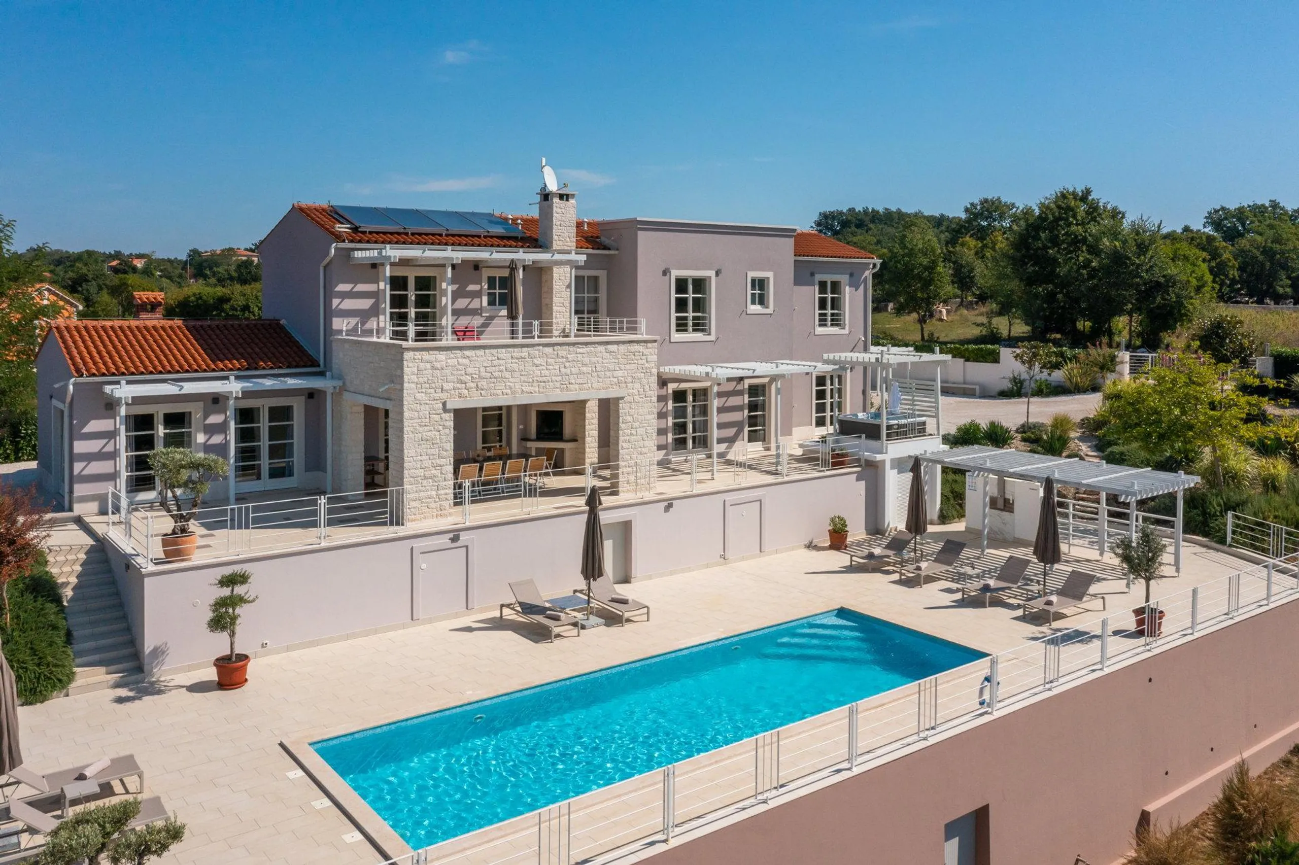 Awe-inspiring Private Complex with 3 Pools for Large Groups in Istria's Countryside, Rezanci