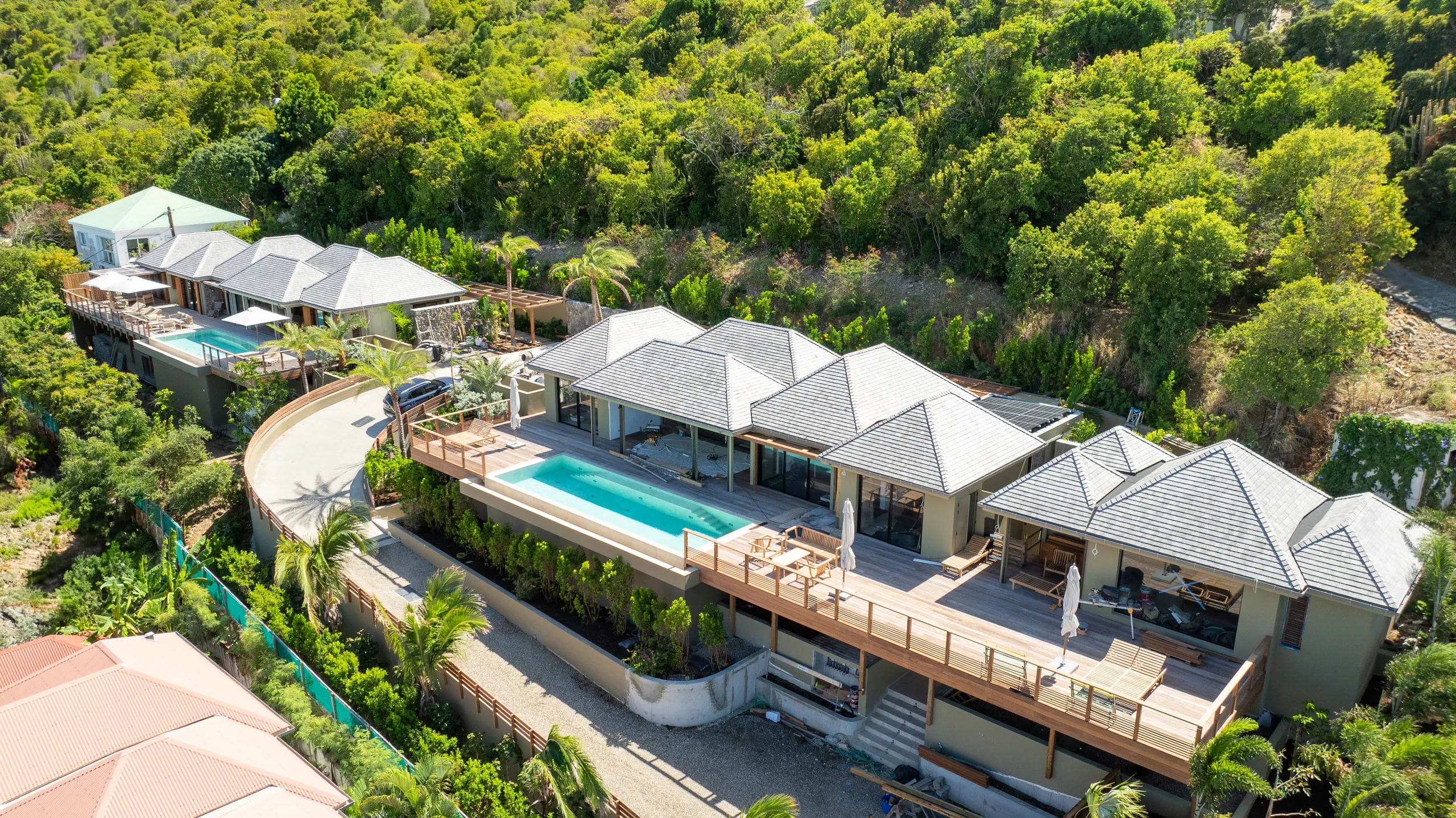 Tranquil St. Jean Villa with Private Pool, Bay Views and Easy Beach Access — photograph 5