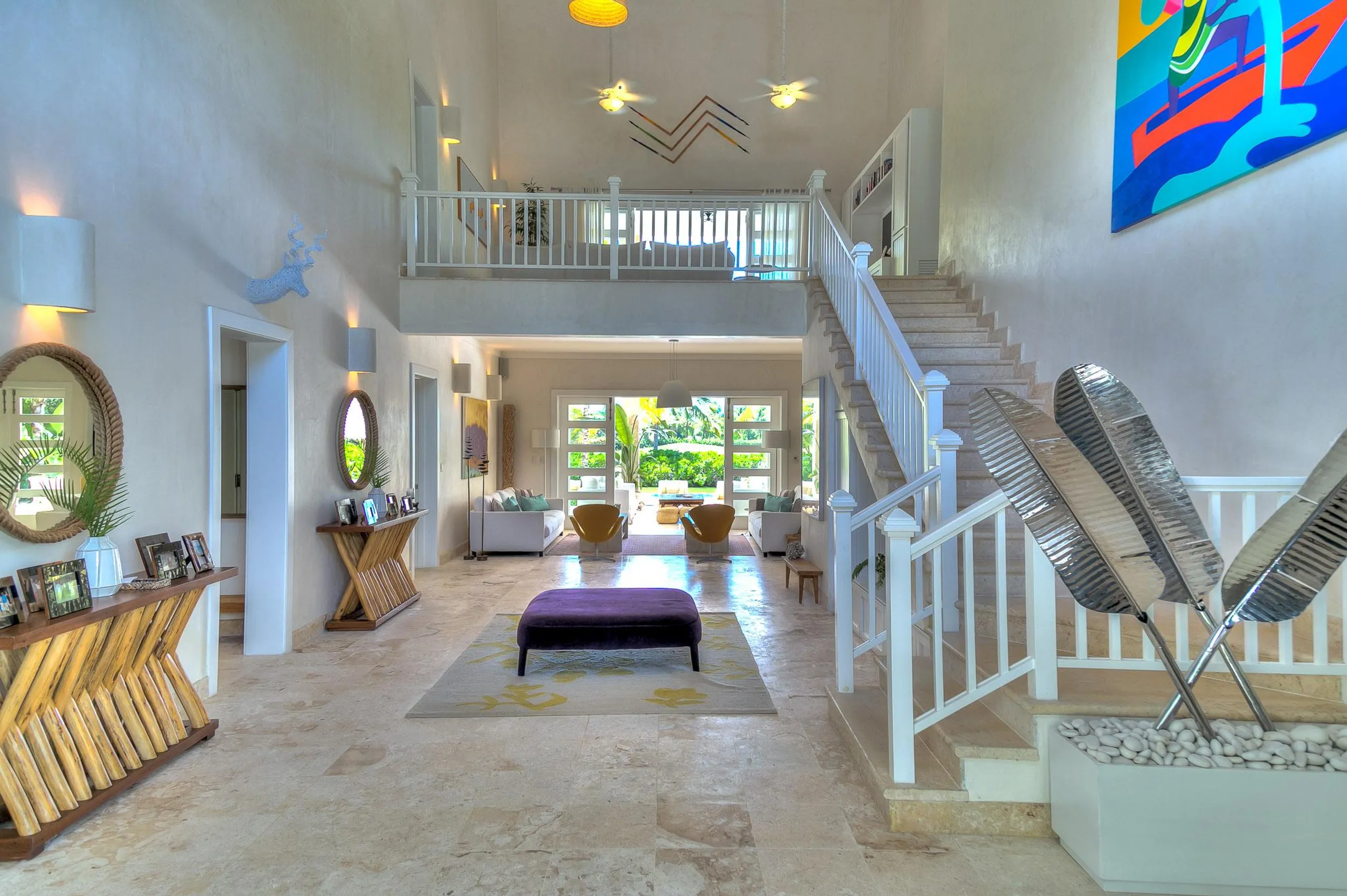 Spacious 4-Bedroom Villa with Private Pool and Art Nouveau Furnishings — photograph 6