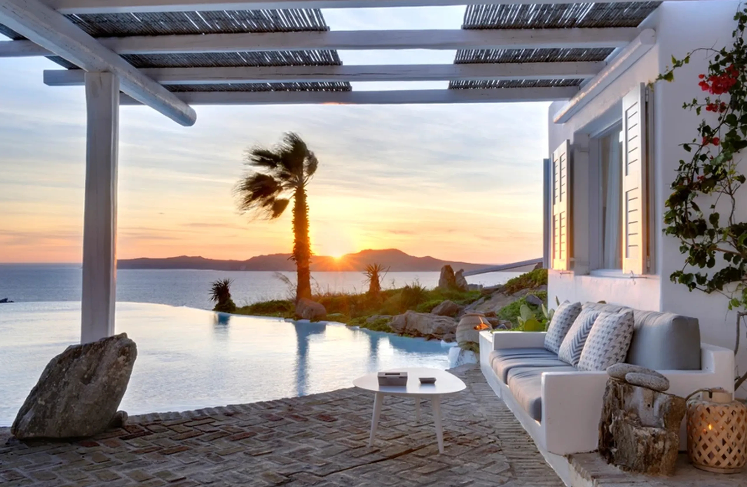 Luxury Villa Rental in Mykonos with Infinity Pool and Mesmerizing Sea Views — photograph 3