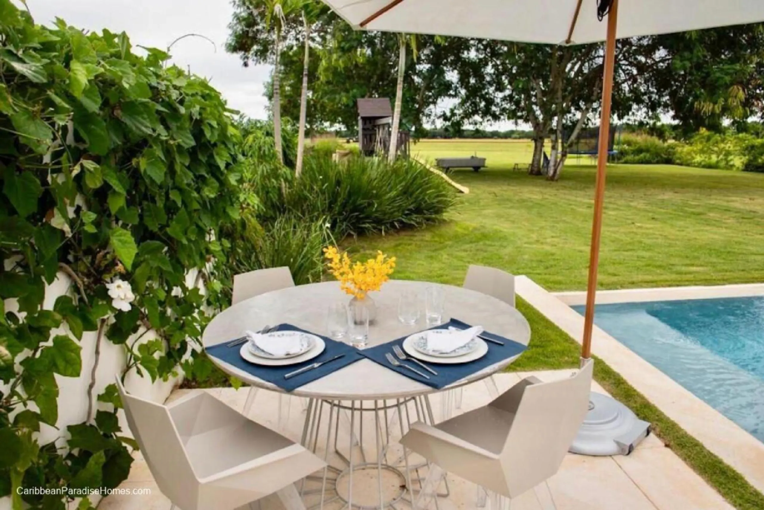Casa de Campo's Sumptuous Contemporary Villa with Polo Fields Views — photograph 2