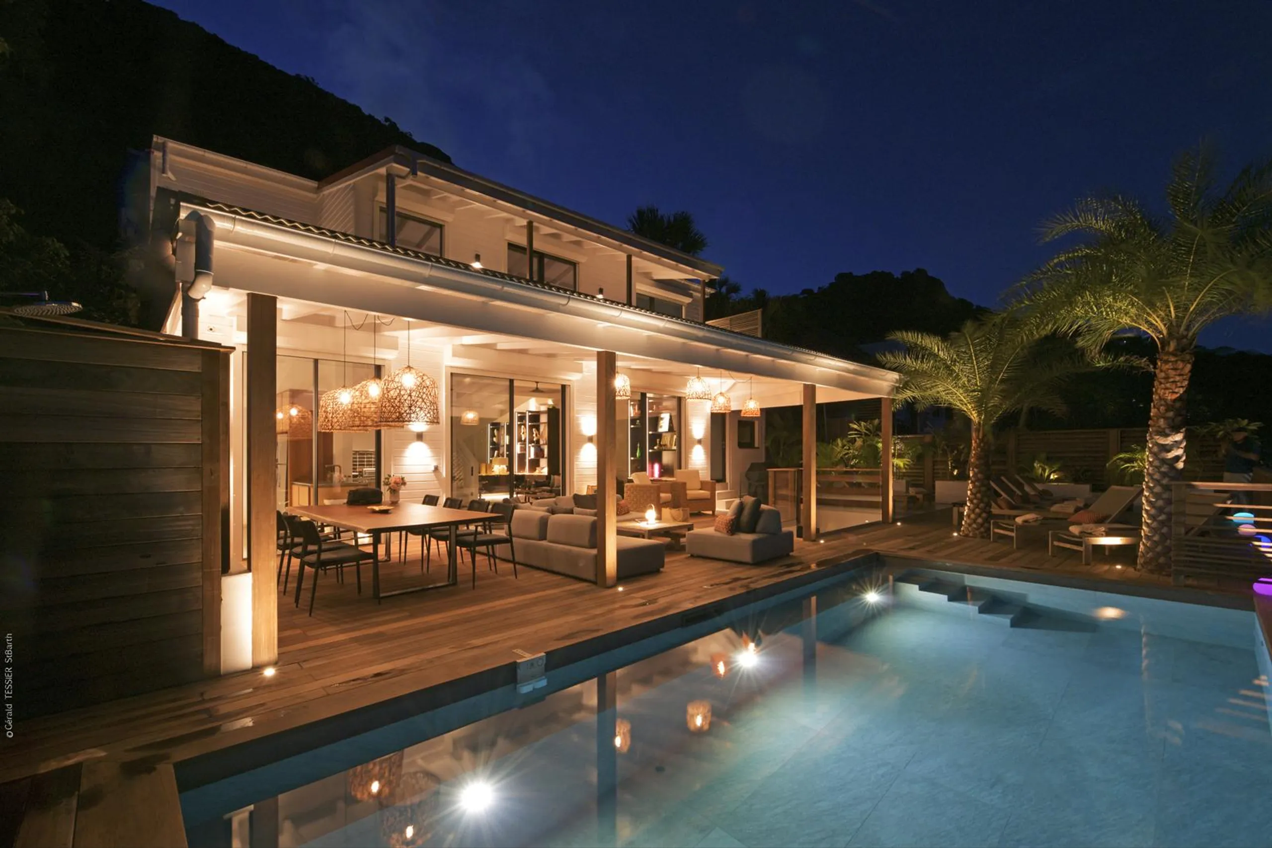 Majestic Anse des Cayes Villa with Private Pool — photograph 5
