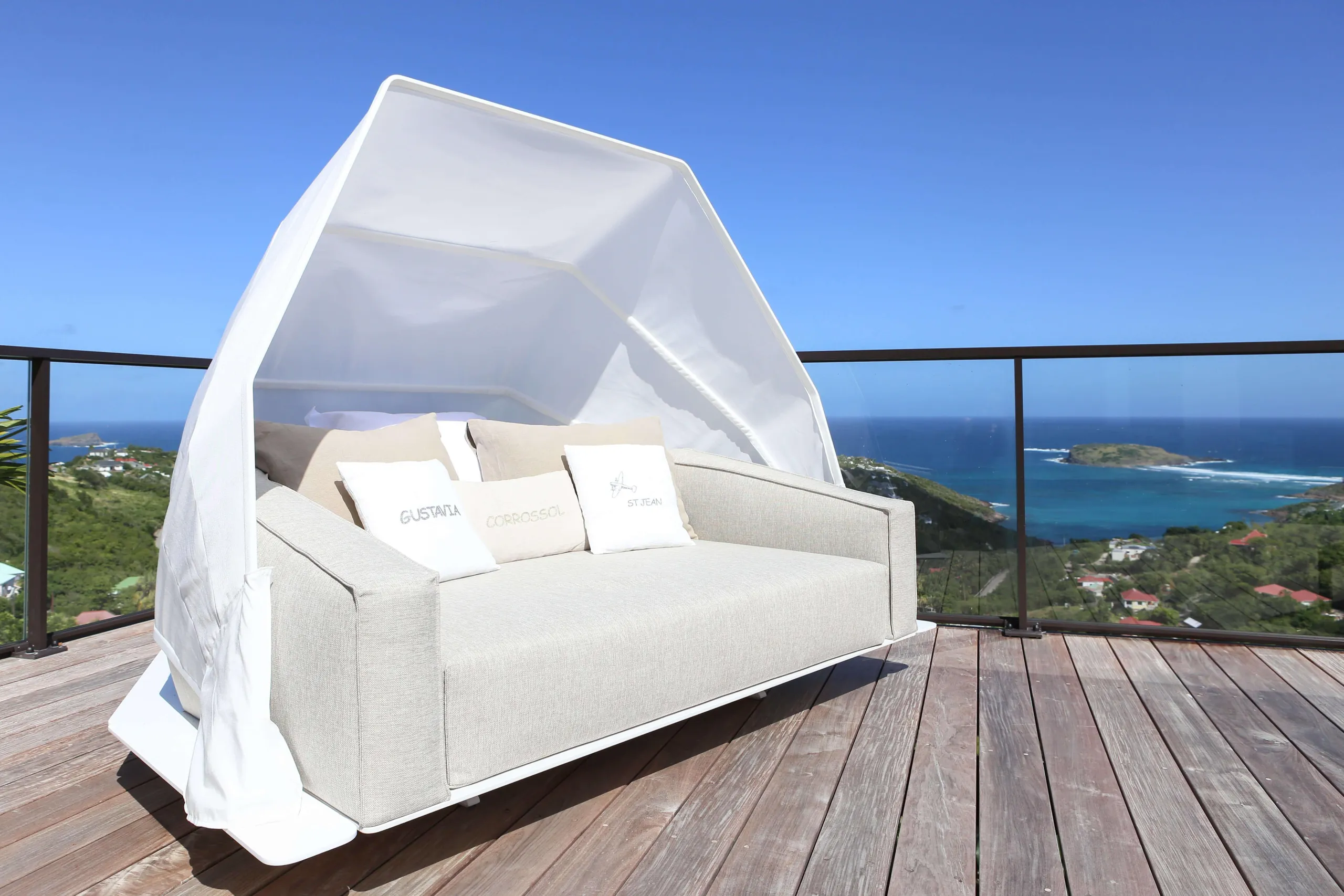 Exquisite Luxury Villa with Breathtaking Ocean Views in St-Barths — photograph 6