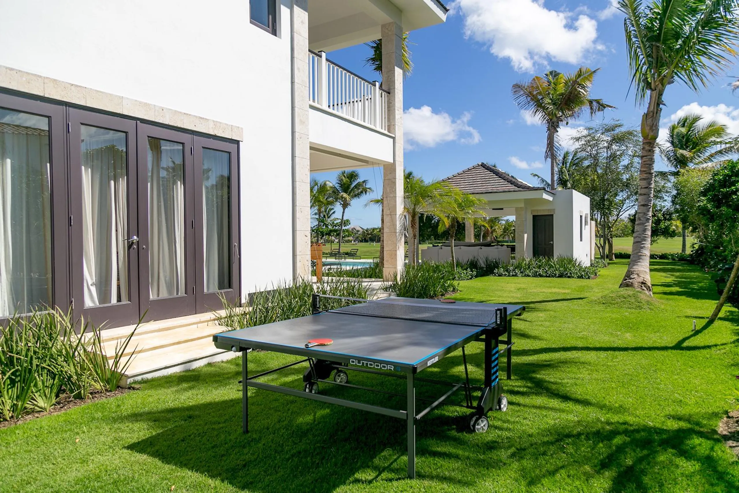 Caribbean Masterpiece: Meticulously Designed Villa with Coralina Promenade and Water Mirror — photograph 4