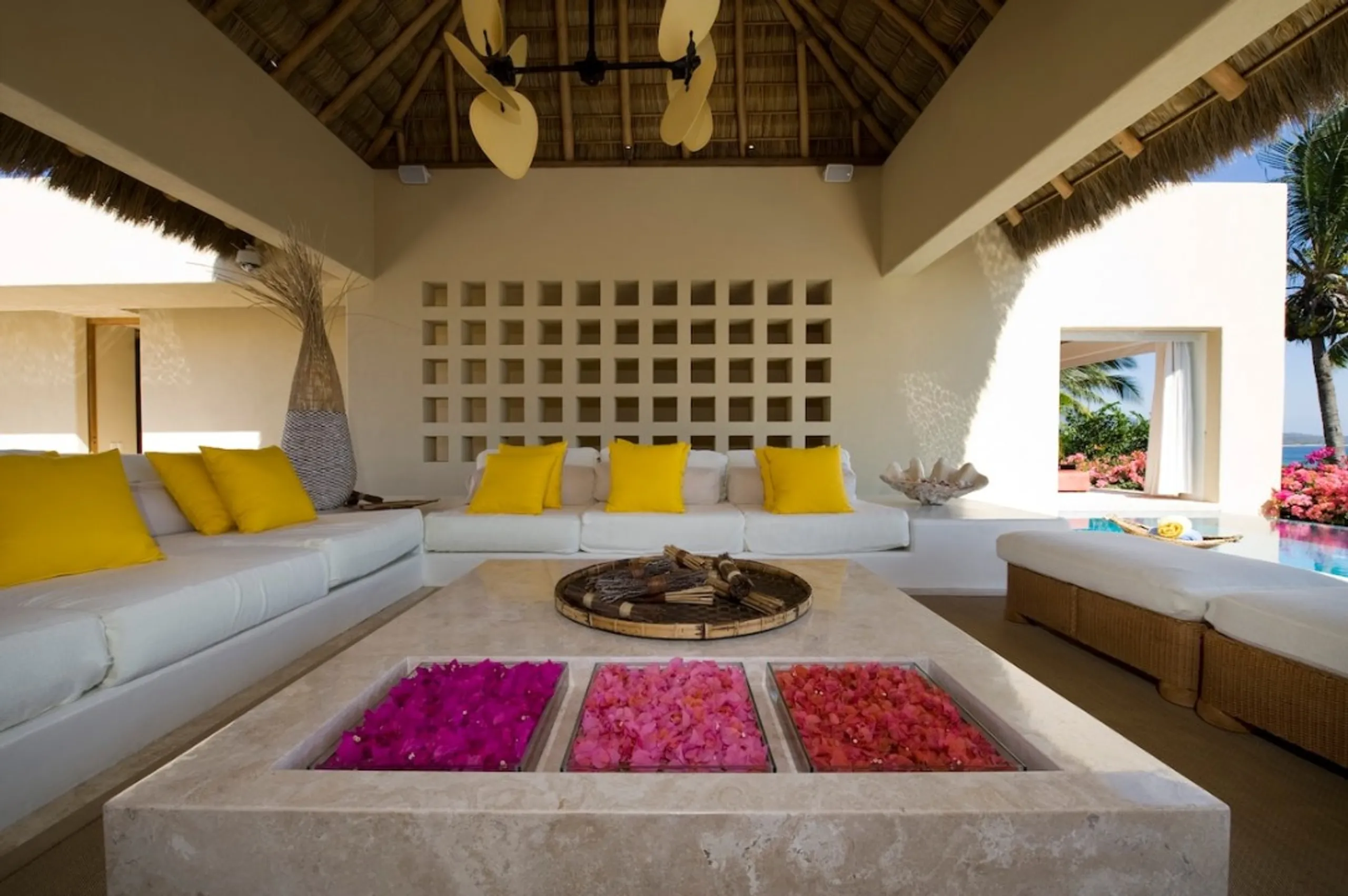Modern Punta Mita Villa with Ocean Views, Fire Pit & Golf Course Views — photograph 5