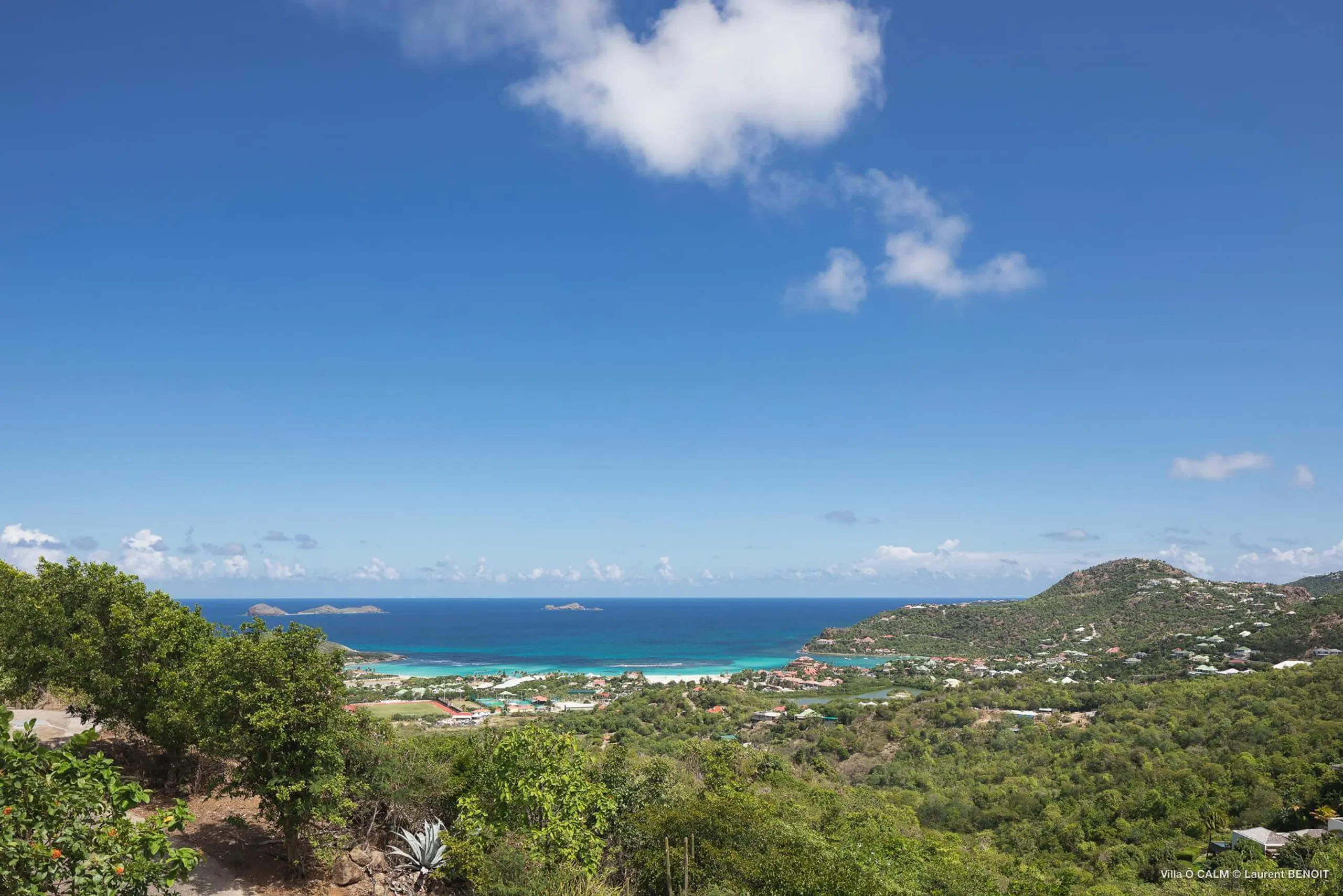 Panoramic Ocean Views: Exquisite Getaway in Private Pogamus — photograph 10