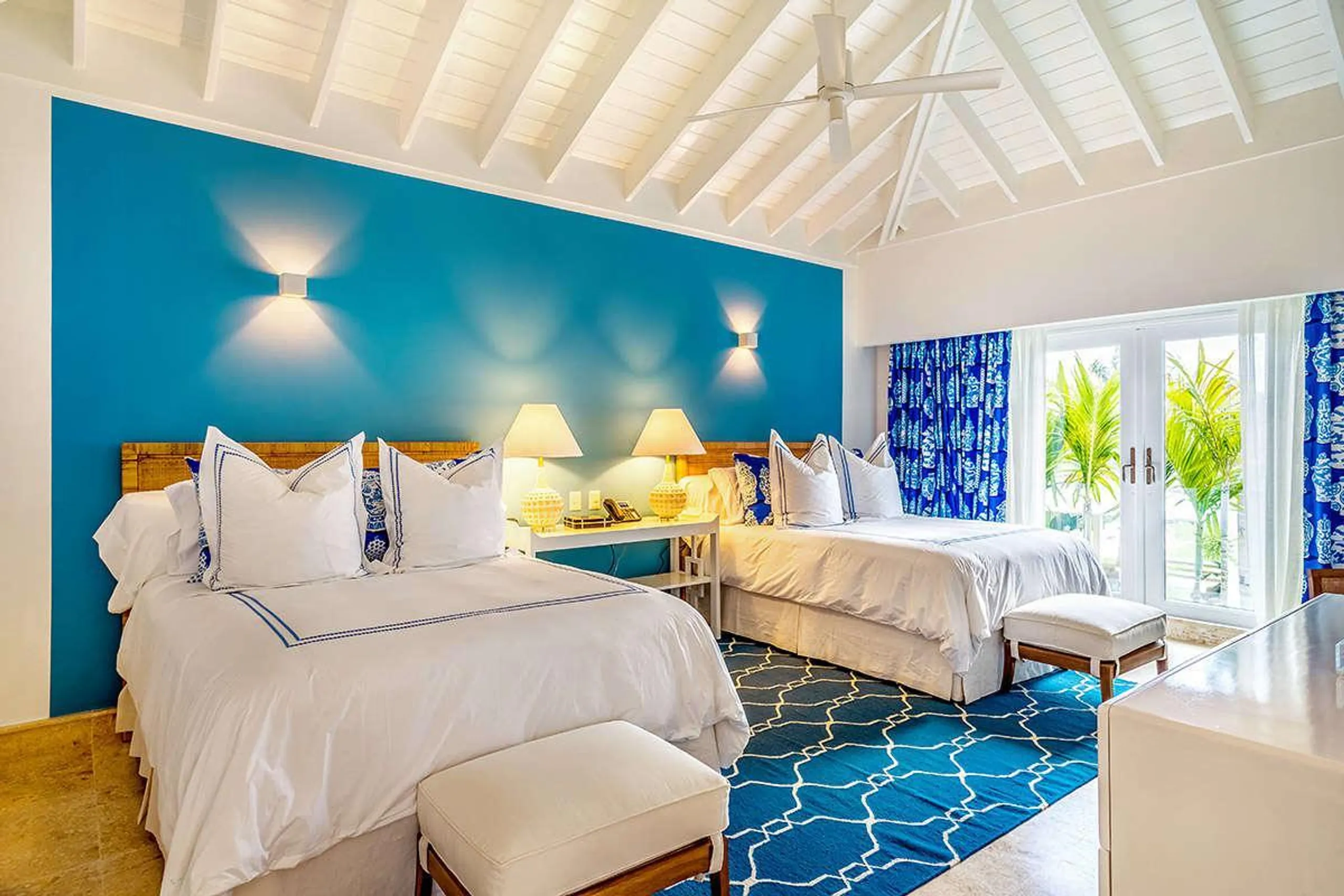 Deluxe Paradise Villa with Private Pool and Lovely Lush Gardens — photograph 8