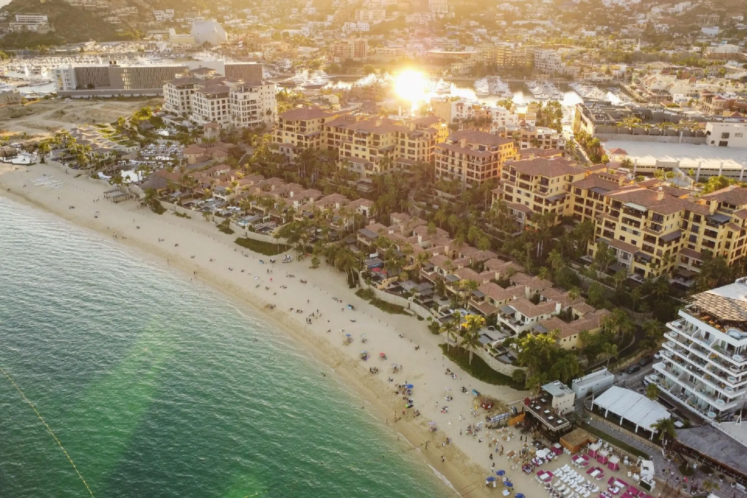 Exclusive Hacienda Retreat with Ocean View and Beach Access — photograph 4