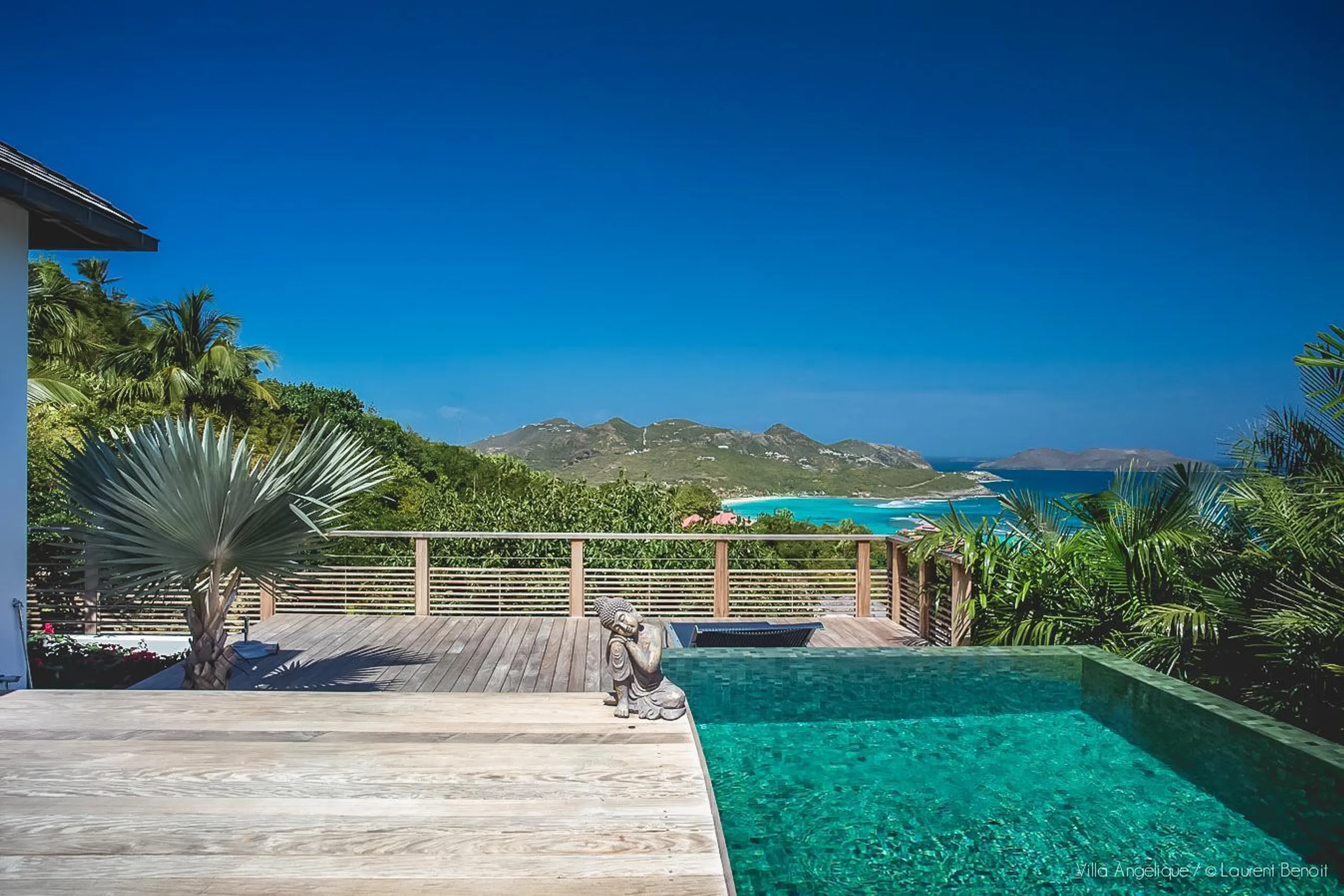 Plentiful Paradise St Jean Estate with Private Pool and Fitness Room — photograph 6
