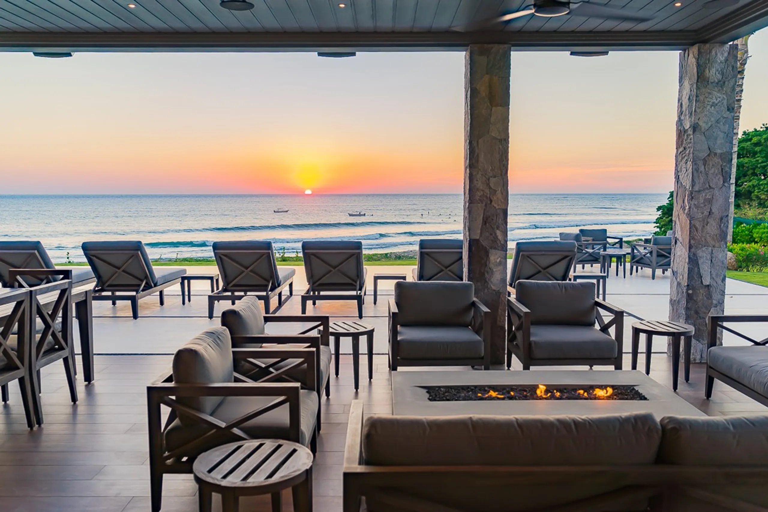 Ornate Punta Mita Villa with 72-Foot Infinity Pool, Playfield and Ocean Views — photograph 6