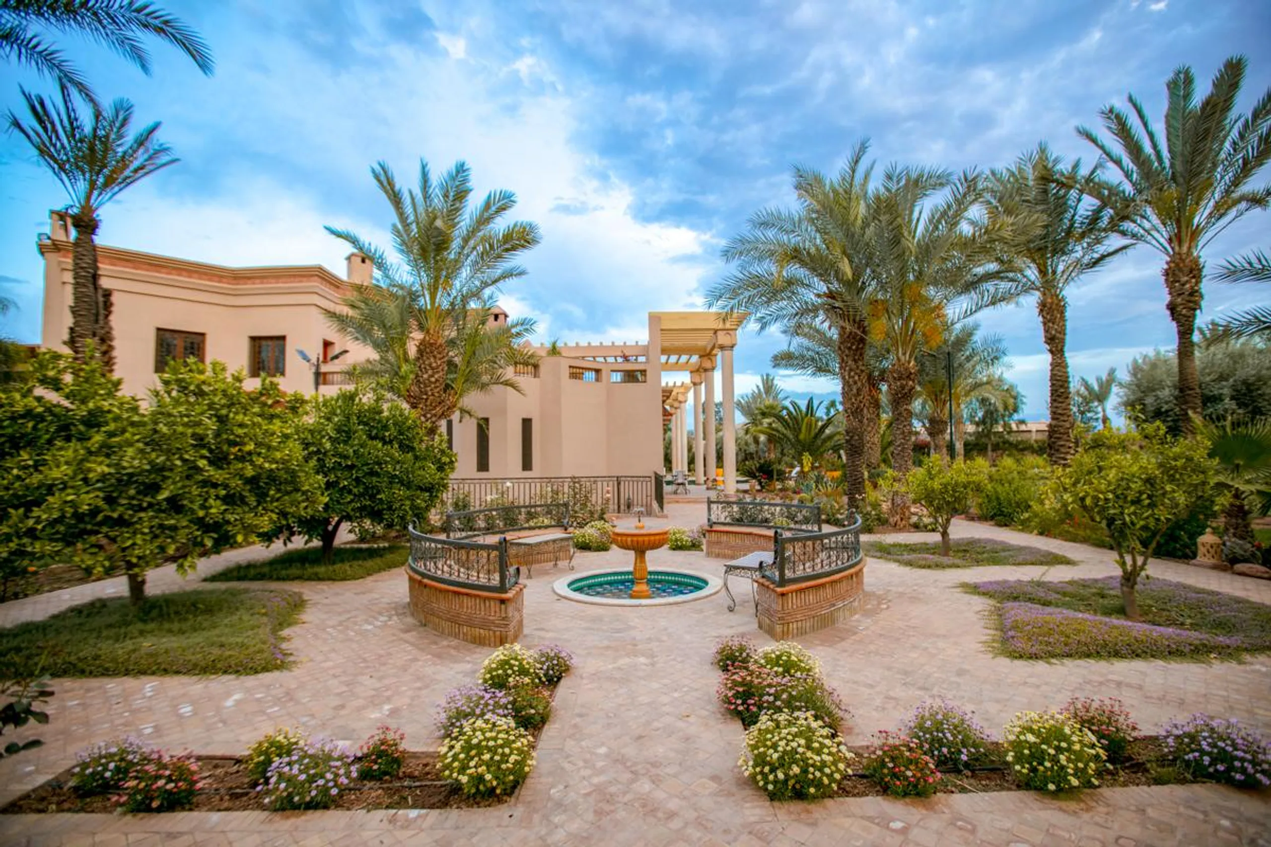 Grandiose Moroccan Villa with Private Pool and Terraces in Marrakesh