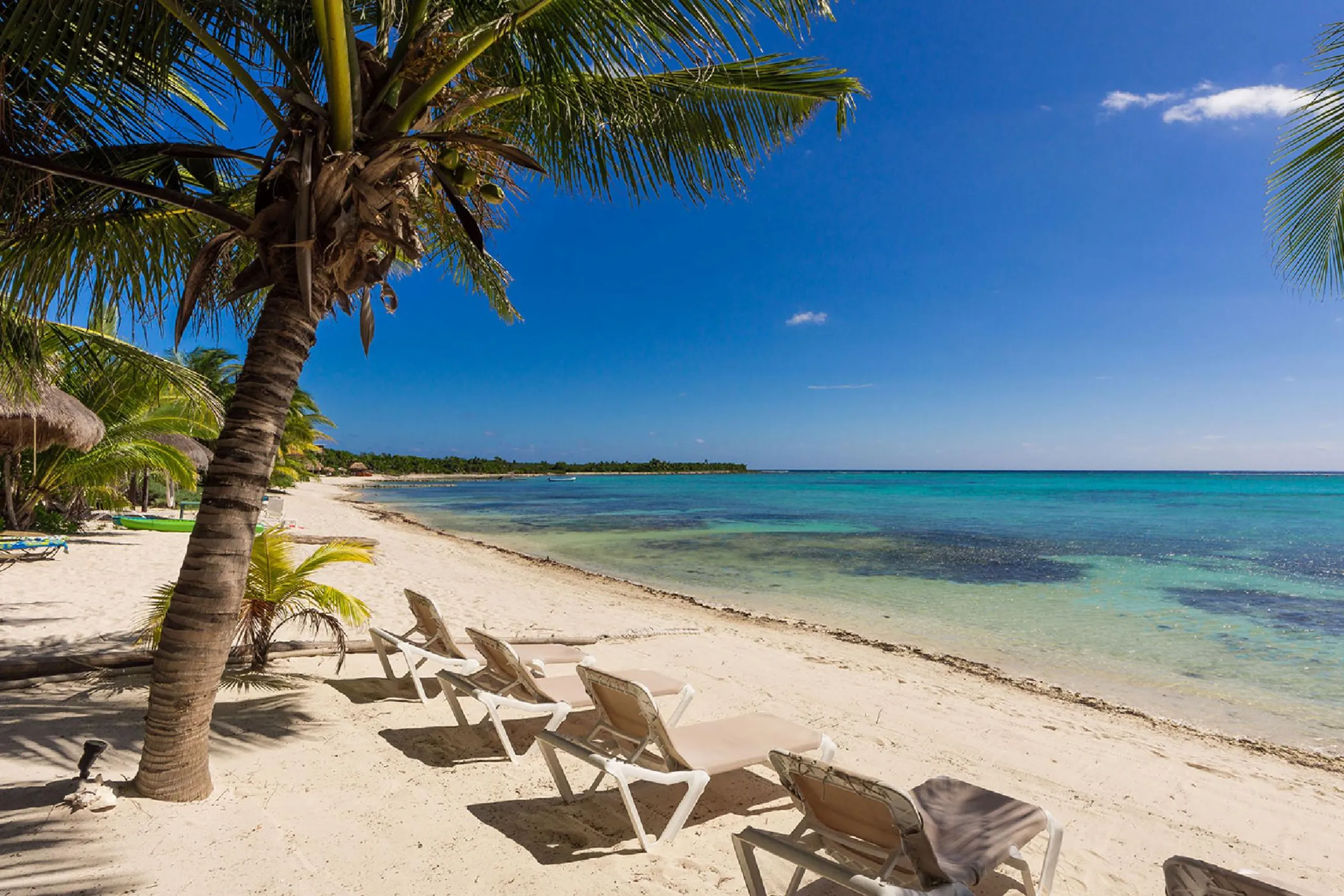 Luxury Seaside Tulum Villa with Private Pool and Magnificent Ocean Views — photograph 8